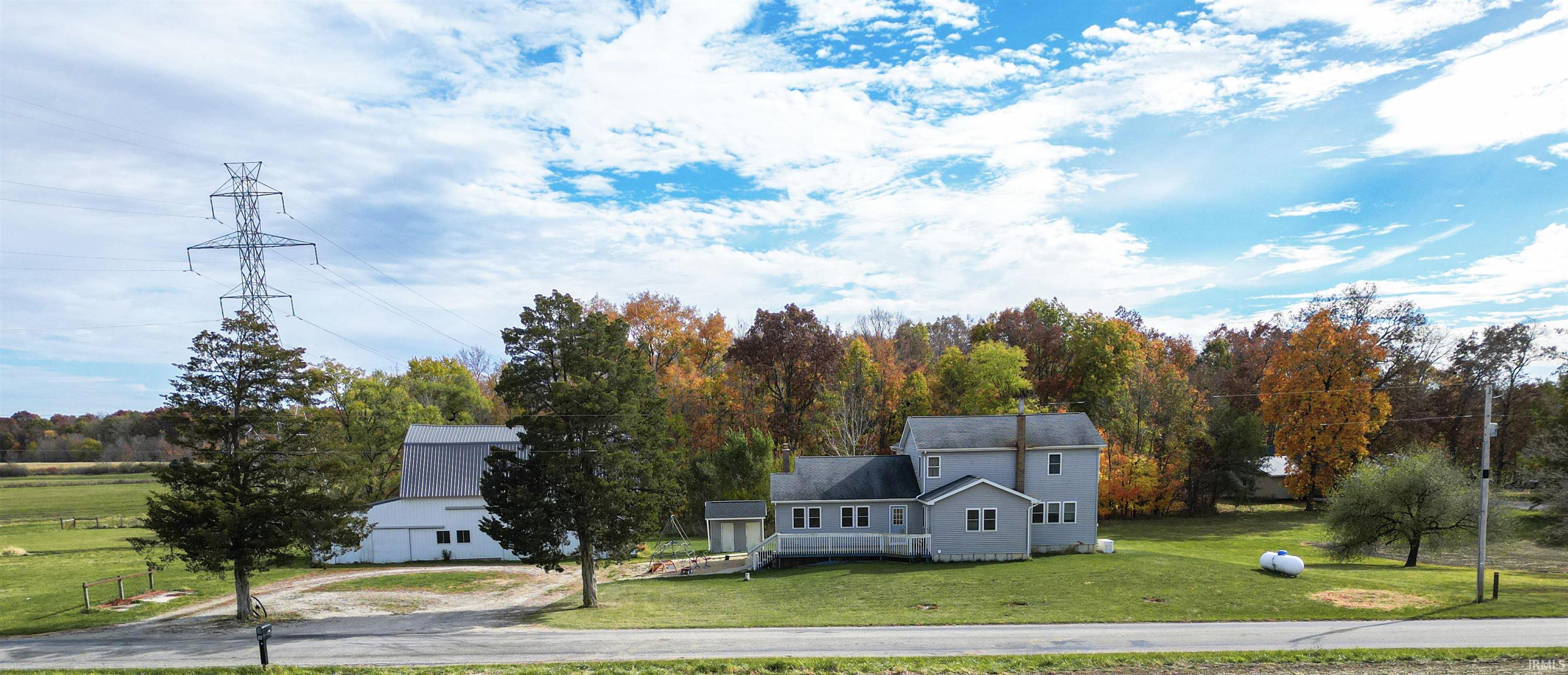 Photo 3 of 2389 S Whitley Road