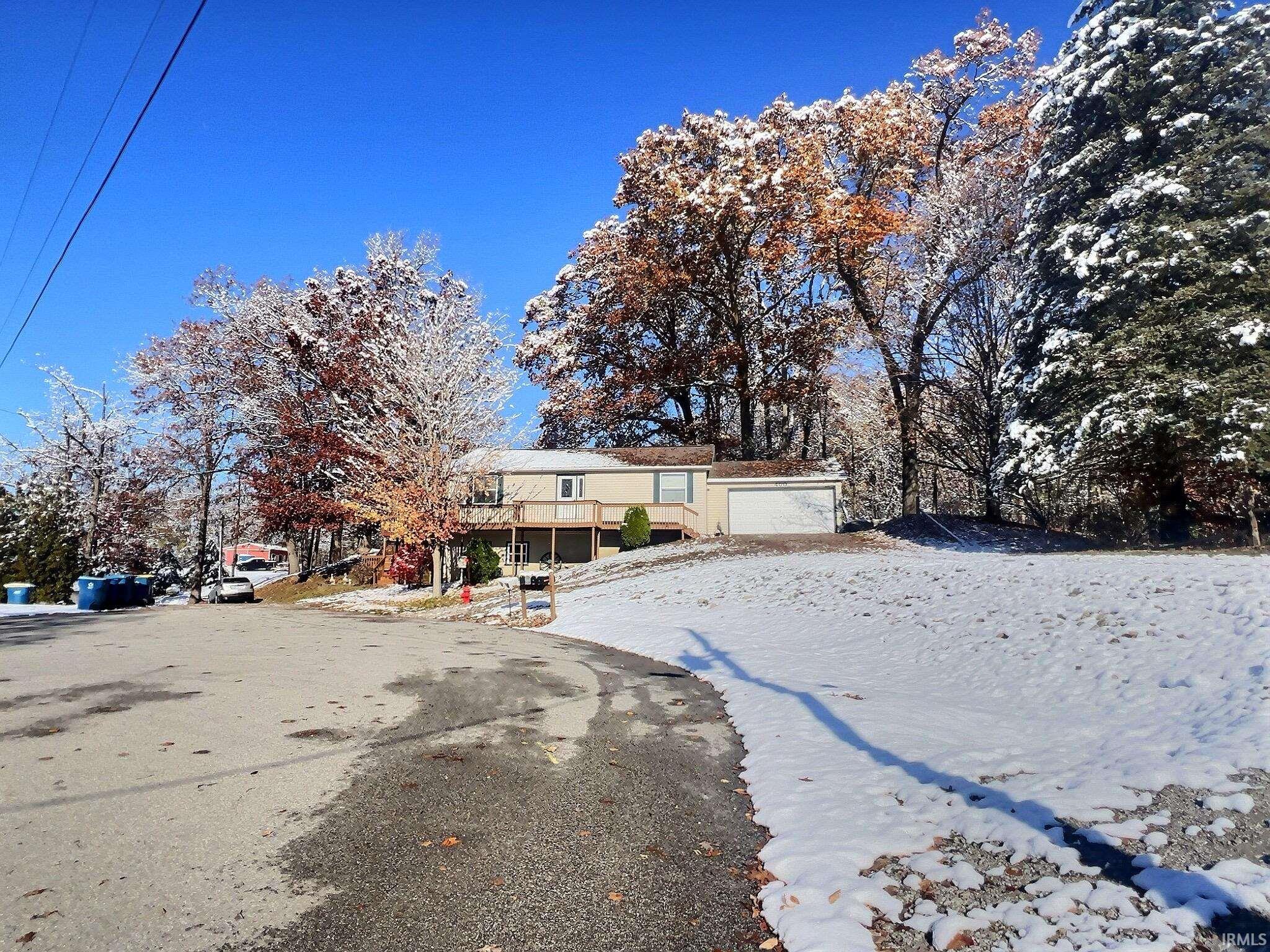 Photo 1 of 400 Ln 148 Hamilton Lk