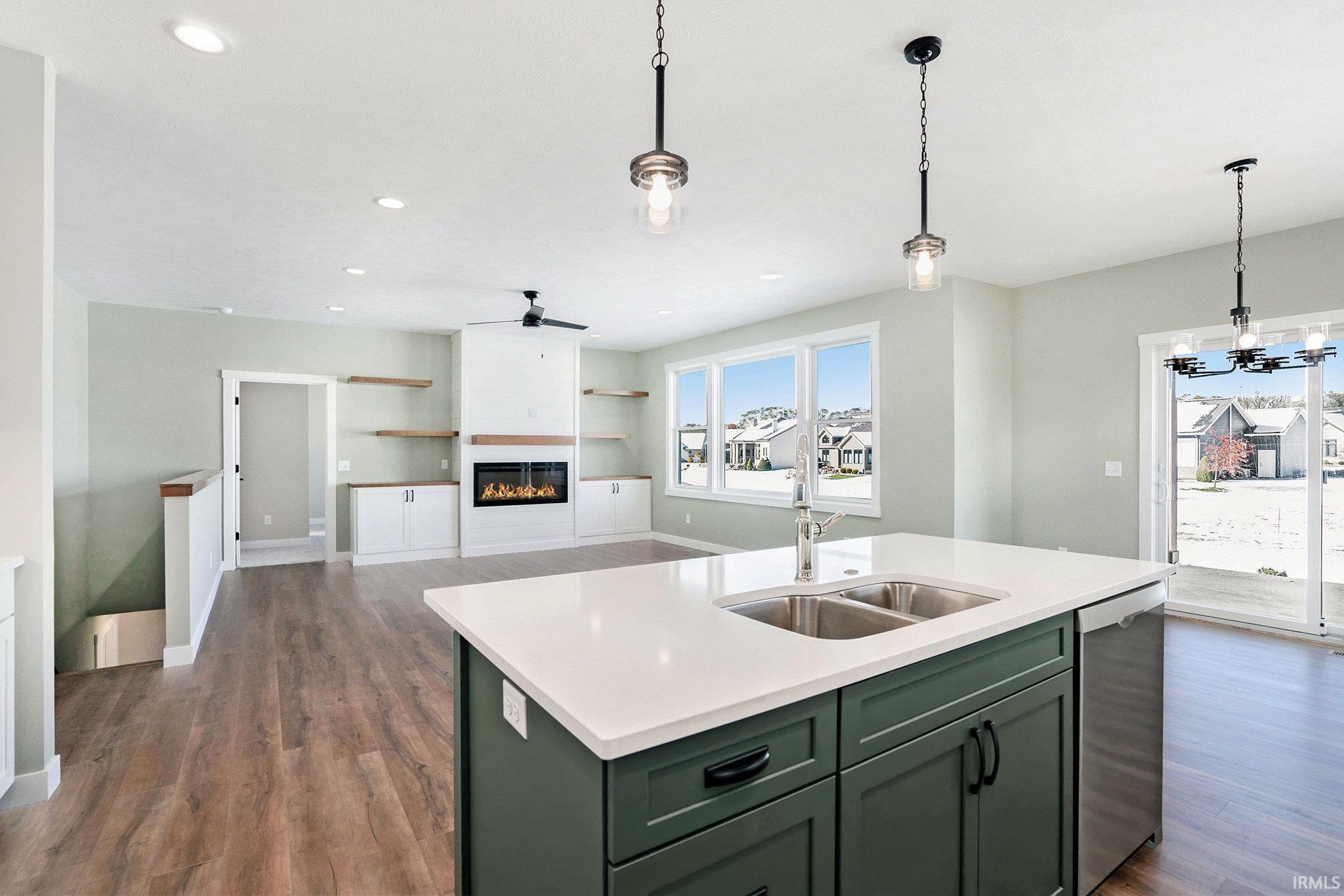 Photo 7 of 3916 Timber Lake Court