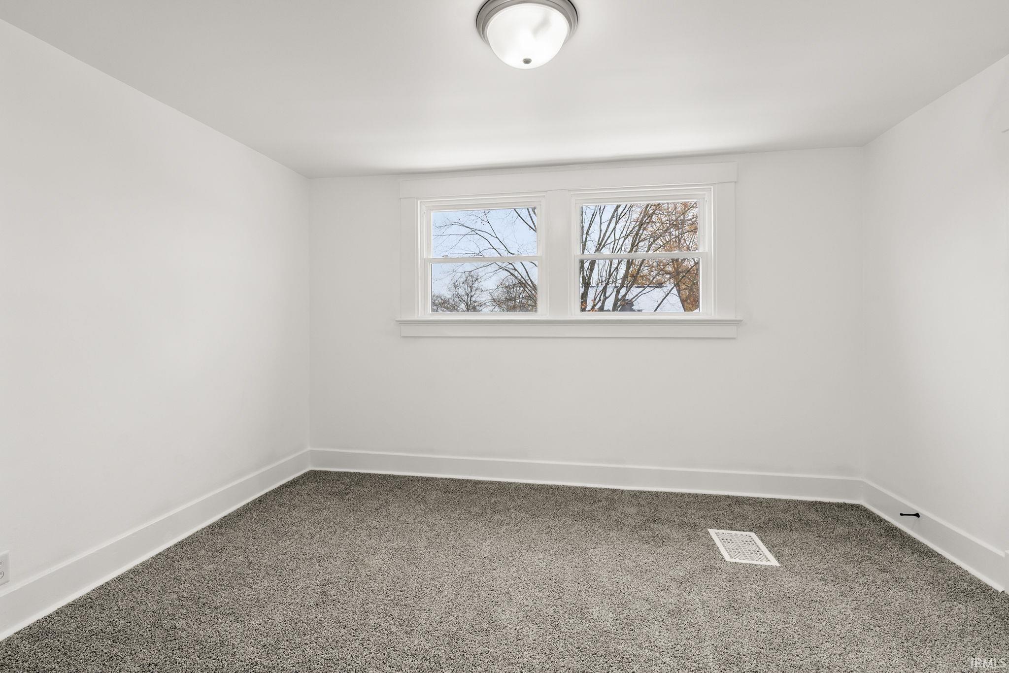 Photo 24 of 3004 Hoagland Avenue