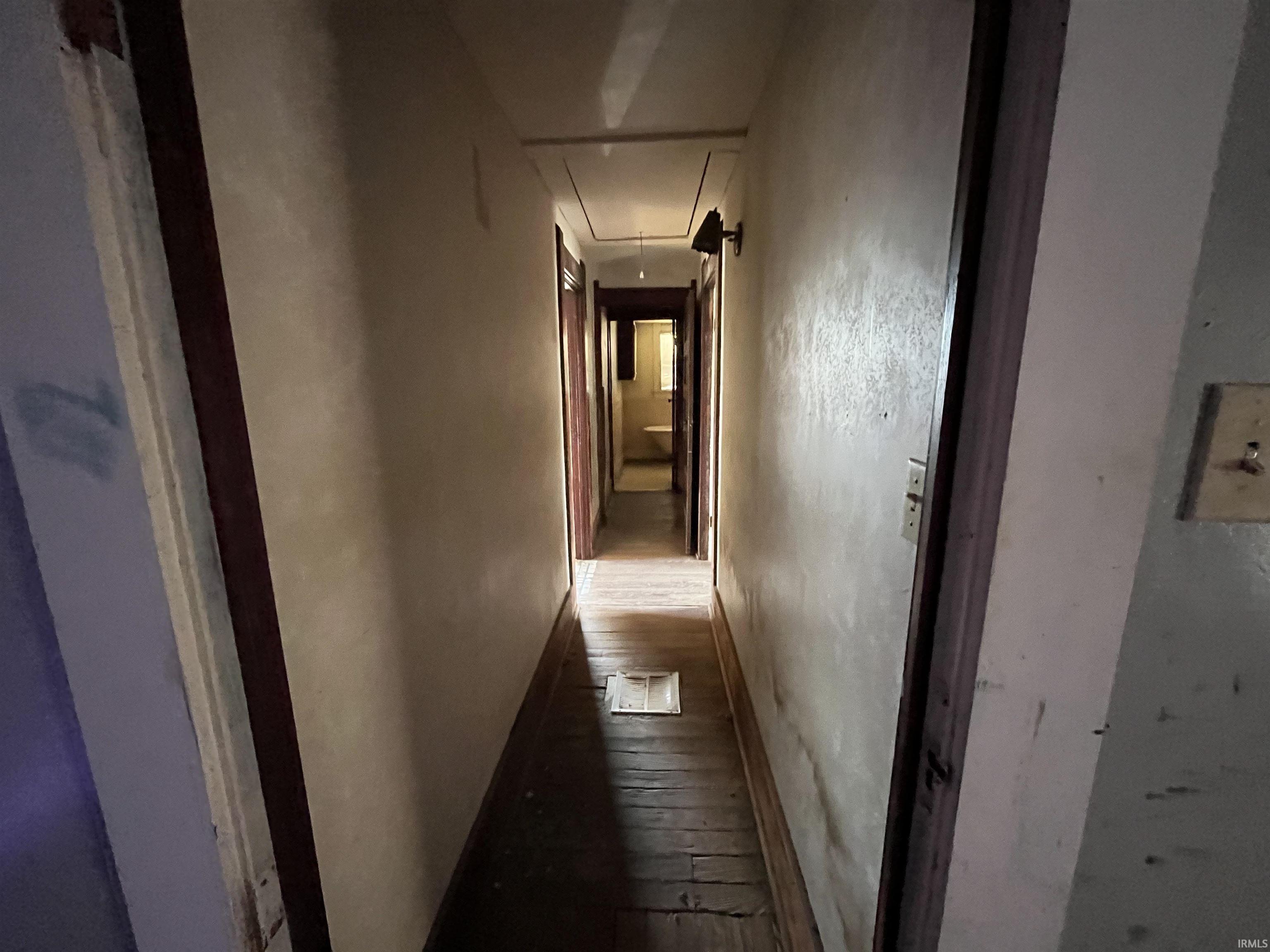 Photo 16 of 495 Manchester Avenue