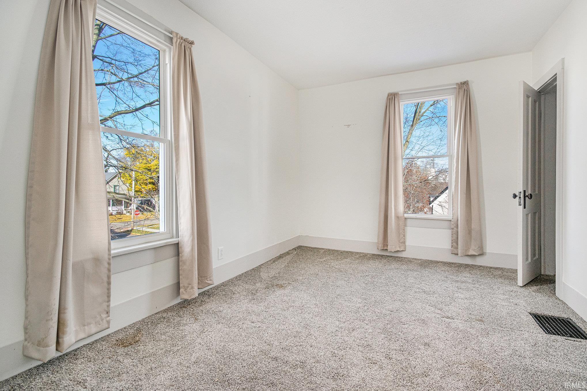 Photo 19 of 203 W Third Street