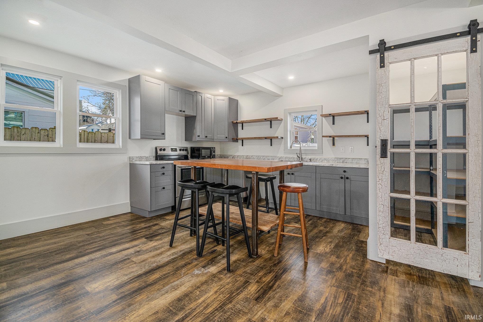 Photo 30 of 203 W Third Street