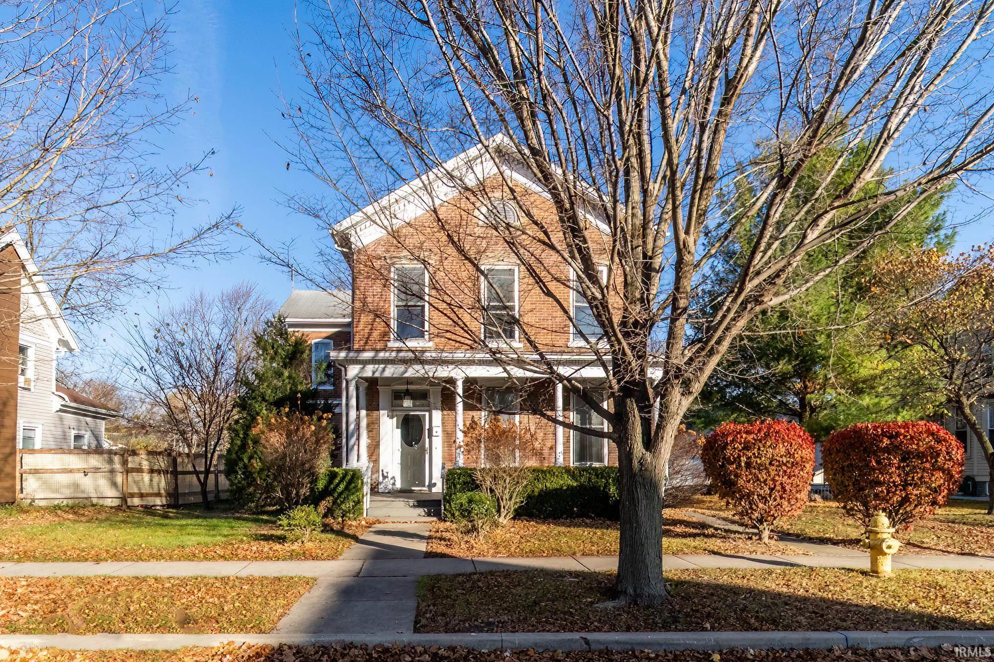 Photo 3 of 627 Main Street