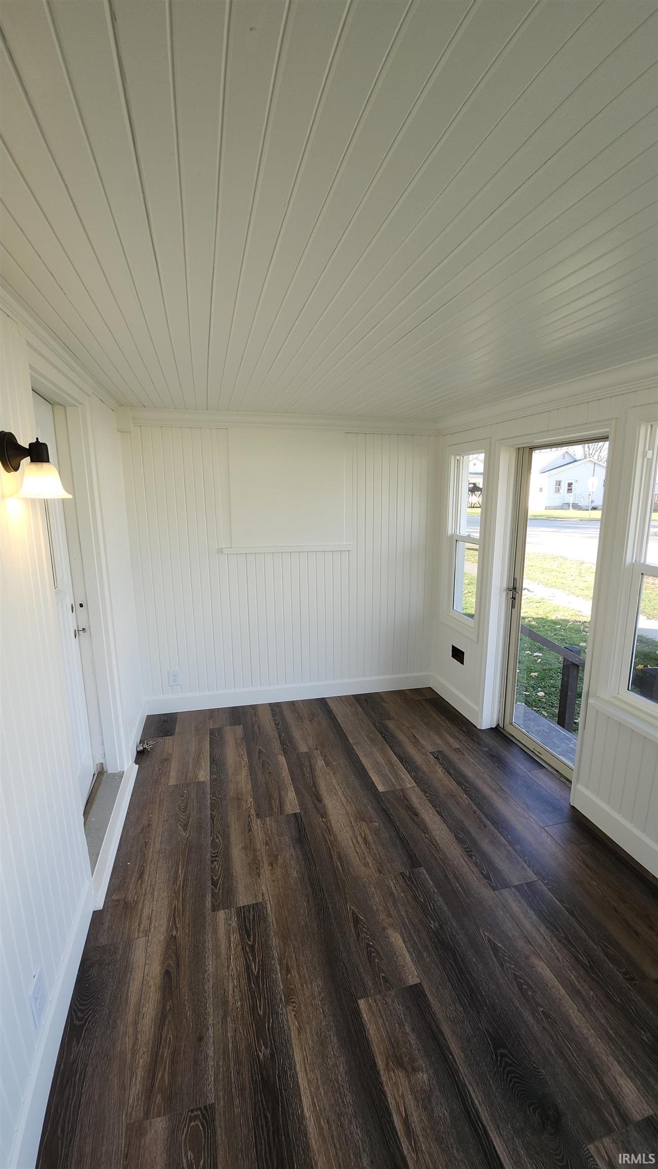 Photo 19 of 312 W Green Street