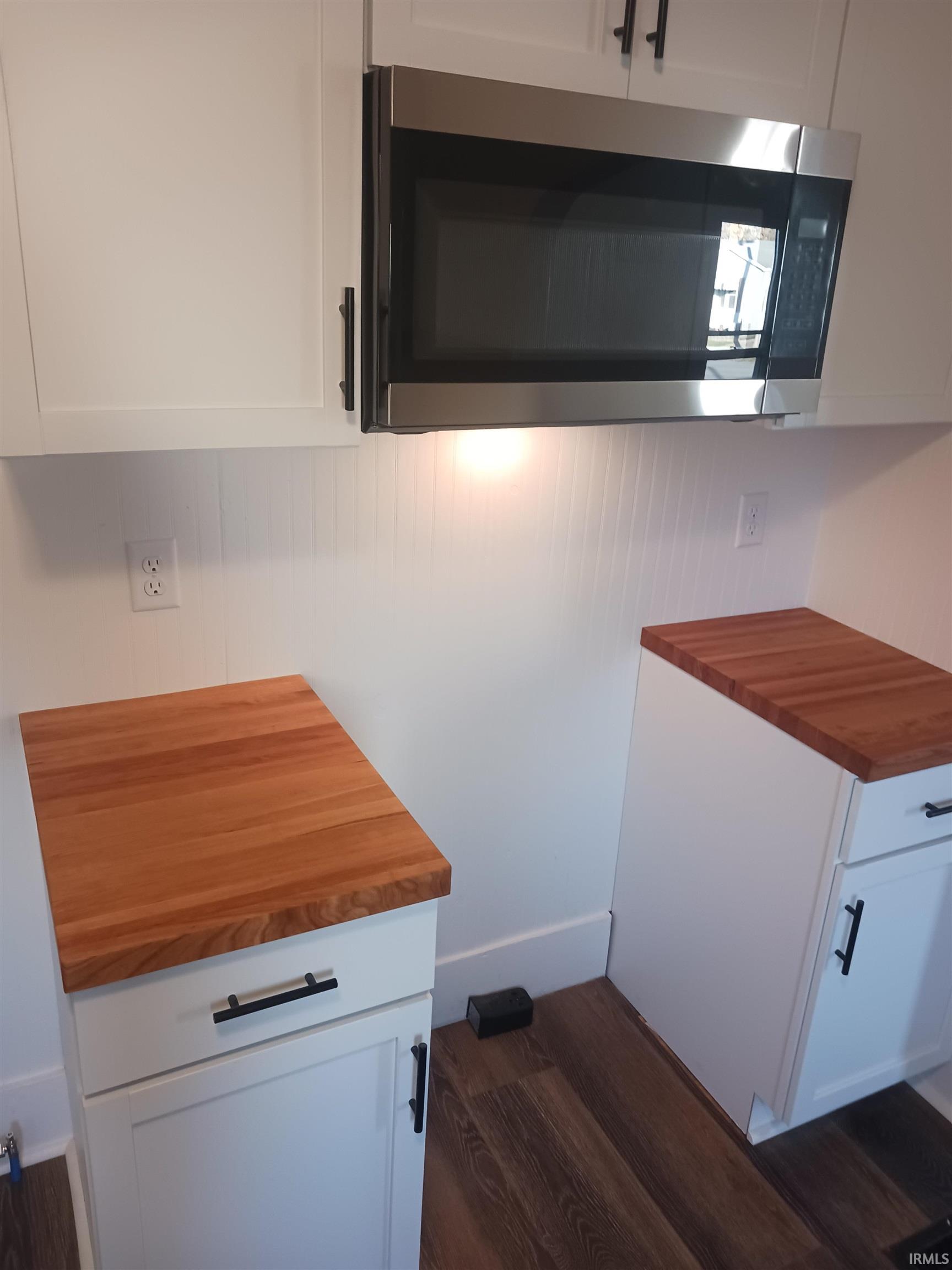 Photo 6 of 312 W Green Street