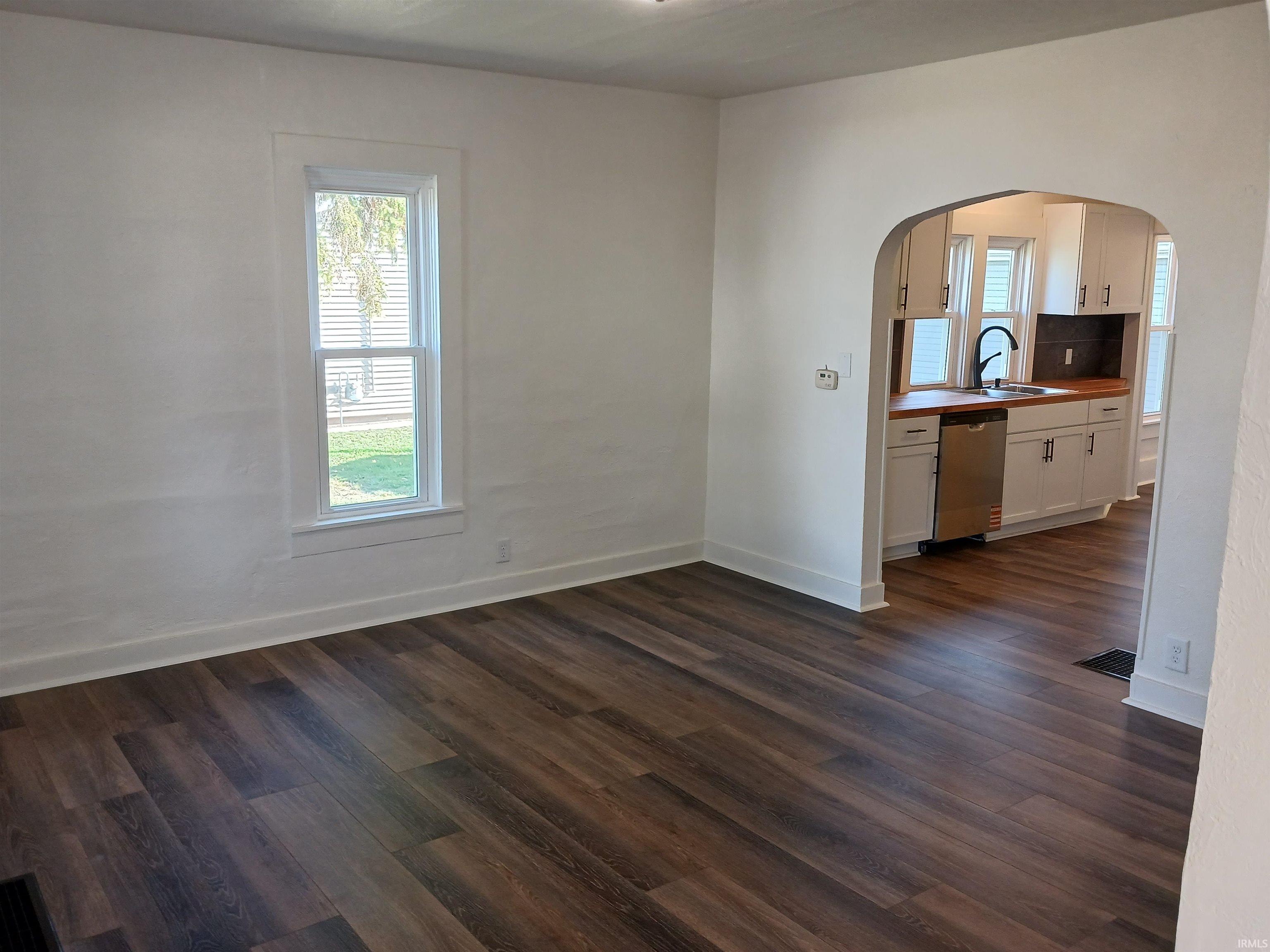 Photo 8 of 312 W Green Street