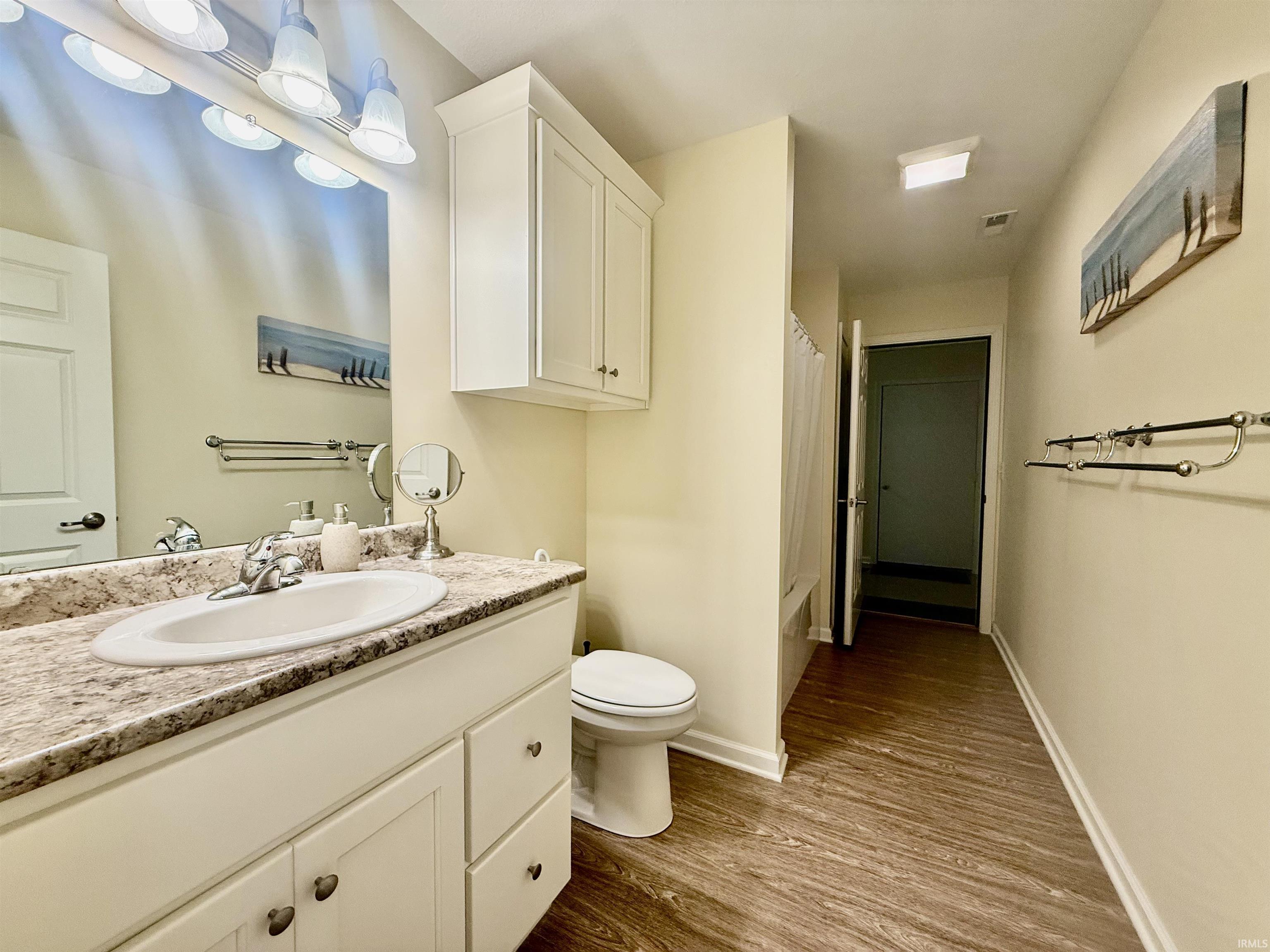 Photo 15 of 13638 Leo Road