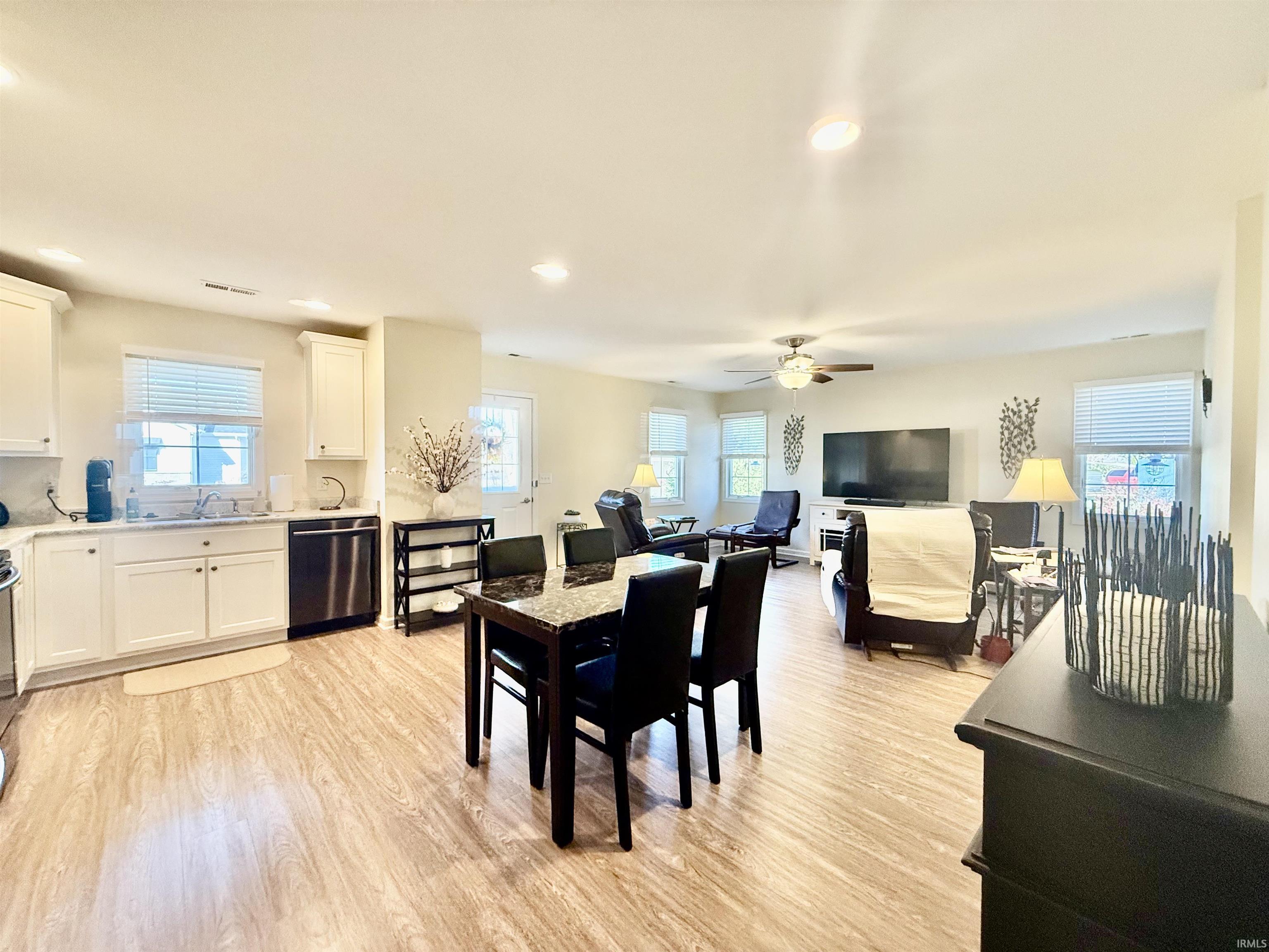 Photo 6 of 13638 Leo Road