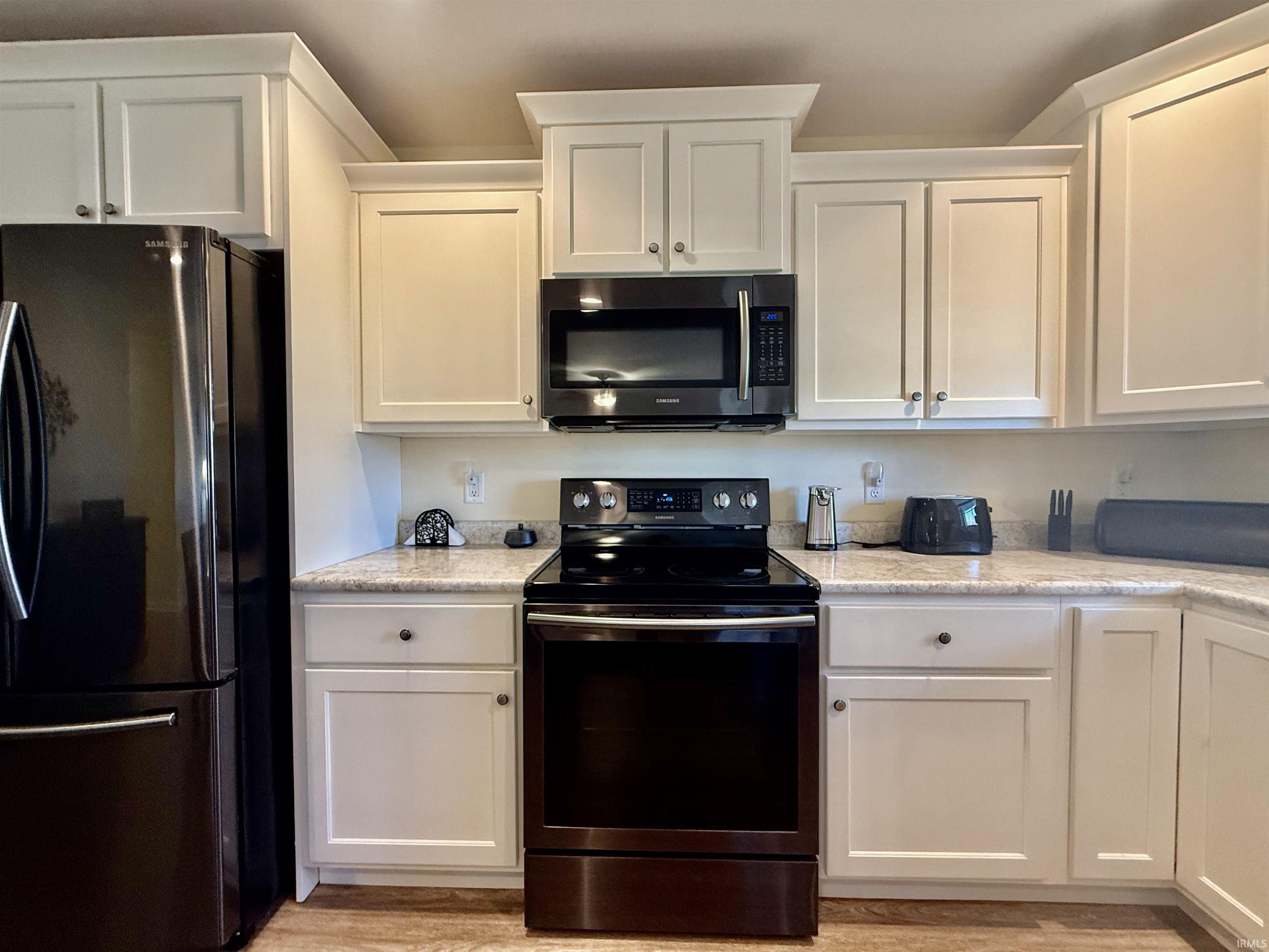 Photo 8 of 13638 Leo Road