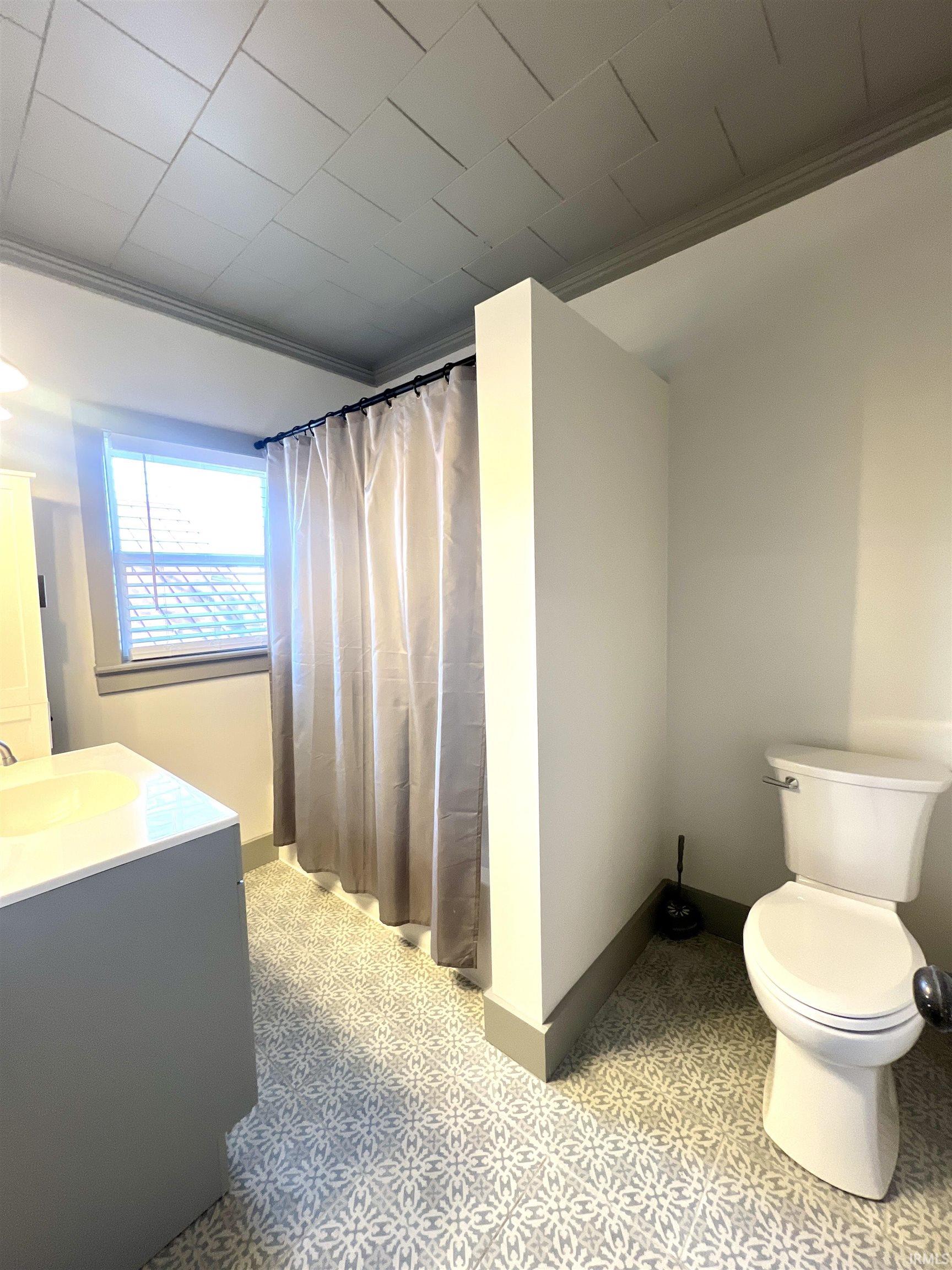 Photo 19 of 203 S Martin Street