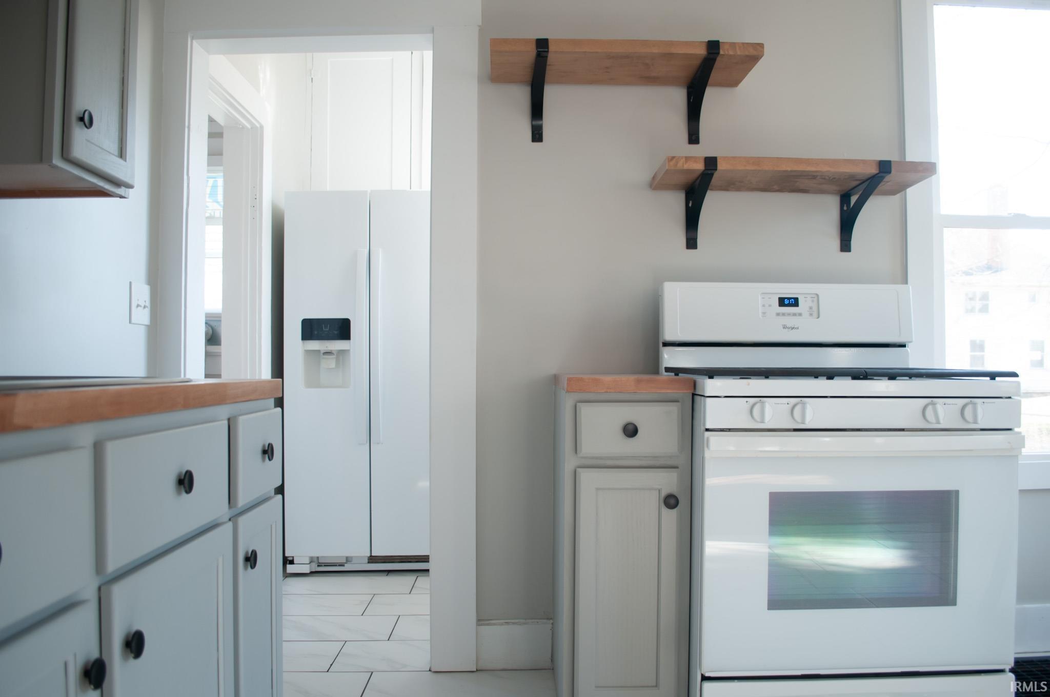 Photo 9 of 203 S Martin Street