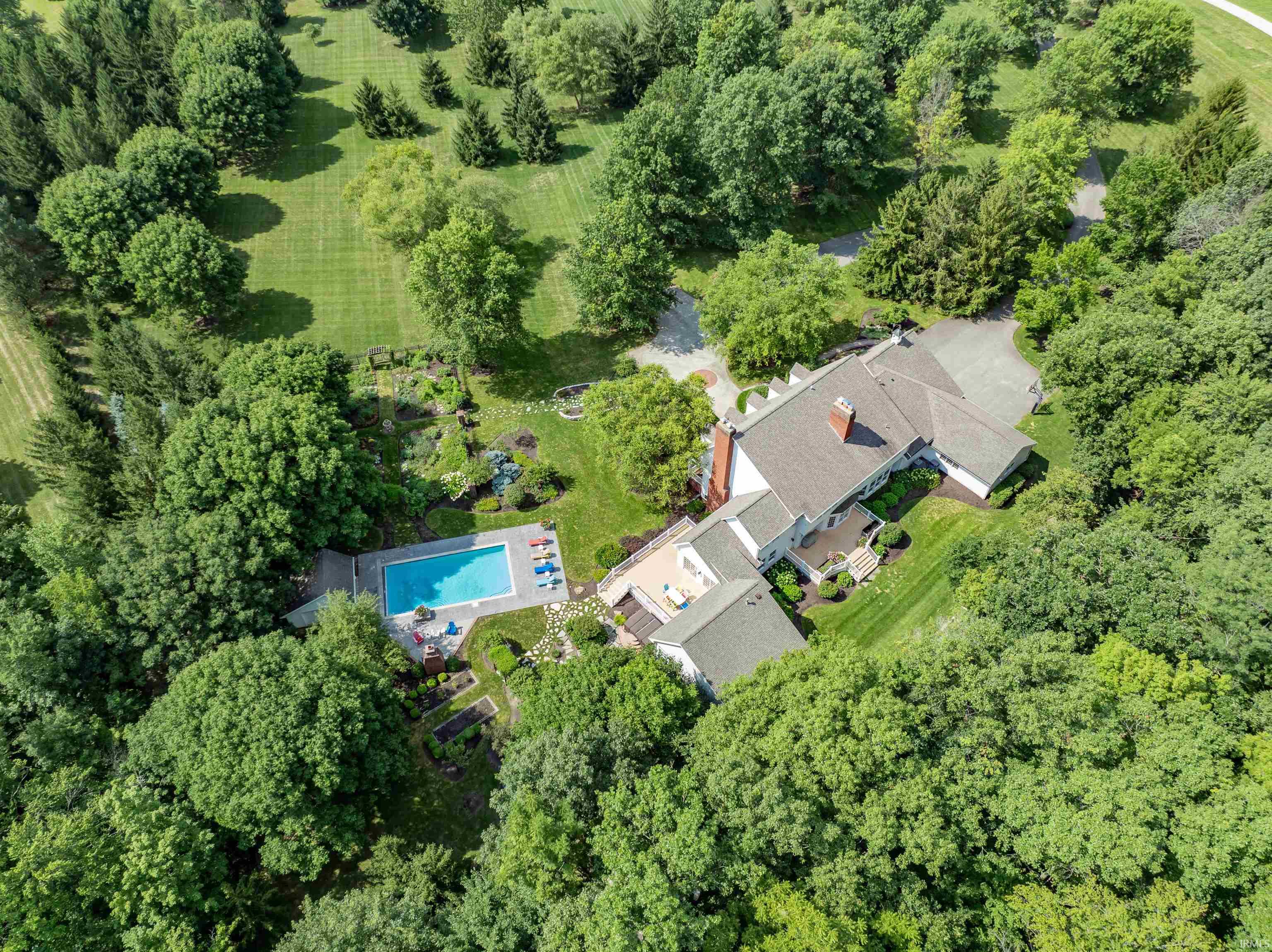 Photo 35 of 5414 Abbeyhill Road