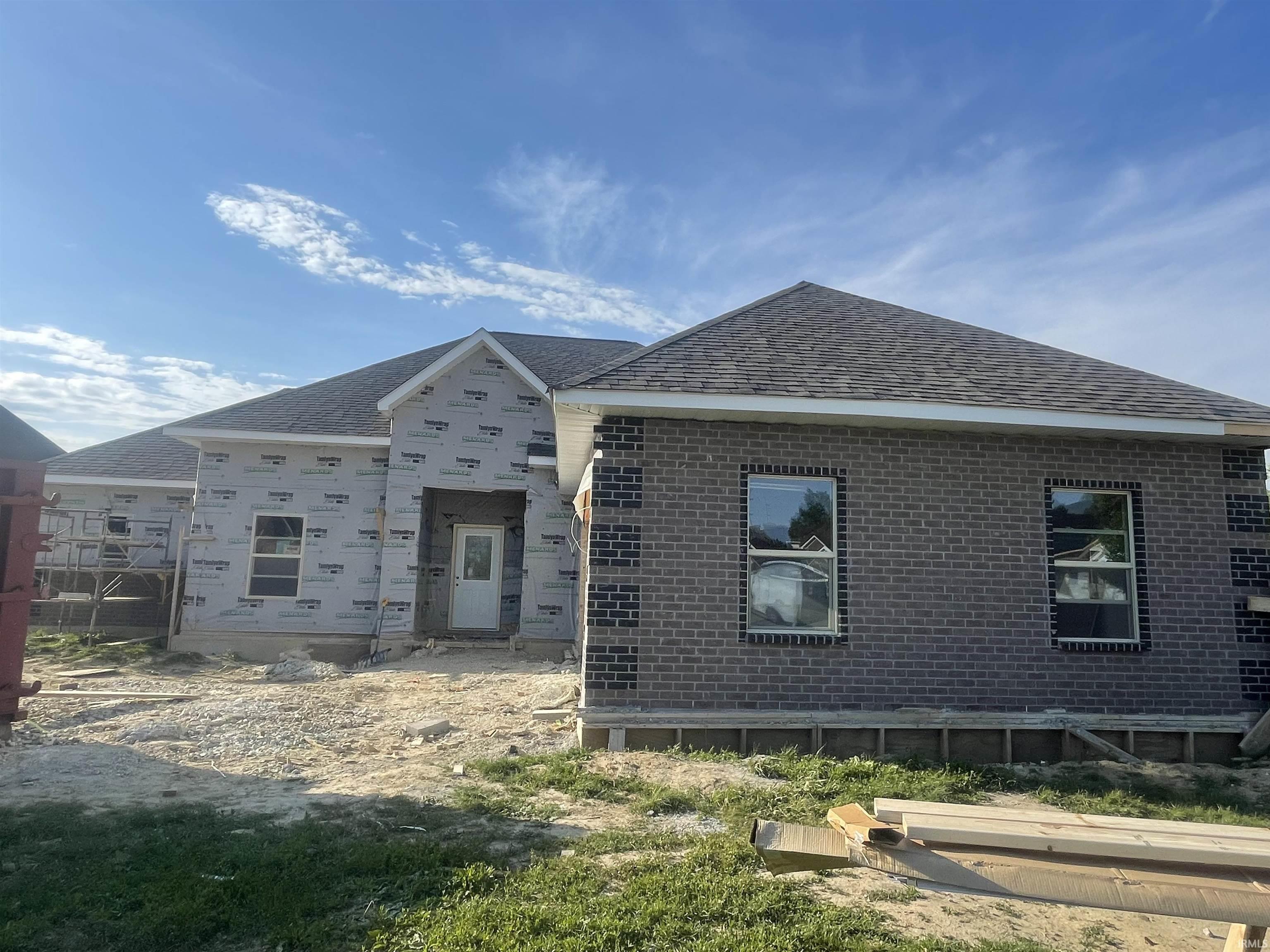 Photo of 2534 Chrystal Woods Drive, Kokomo, IN 46901
