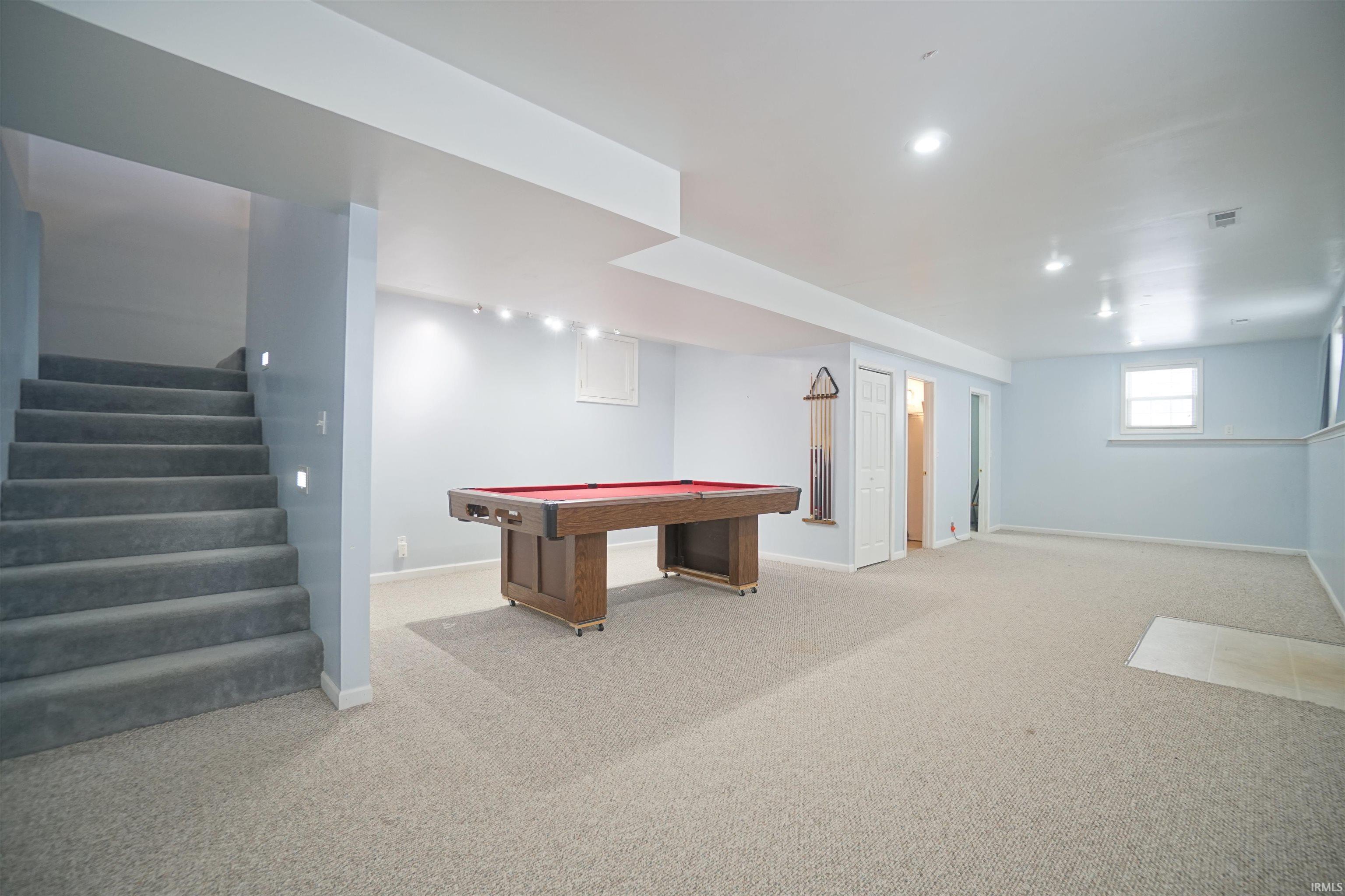 Recreation room featuring carpet, billiards, and recessed lighting
