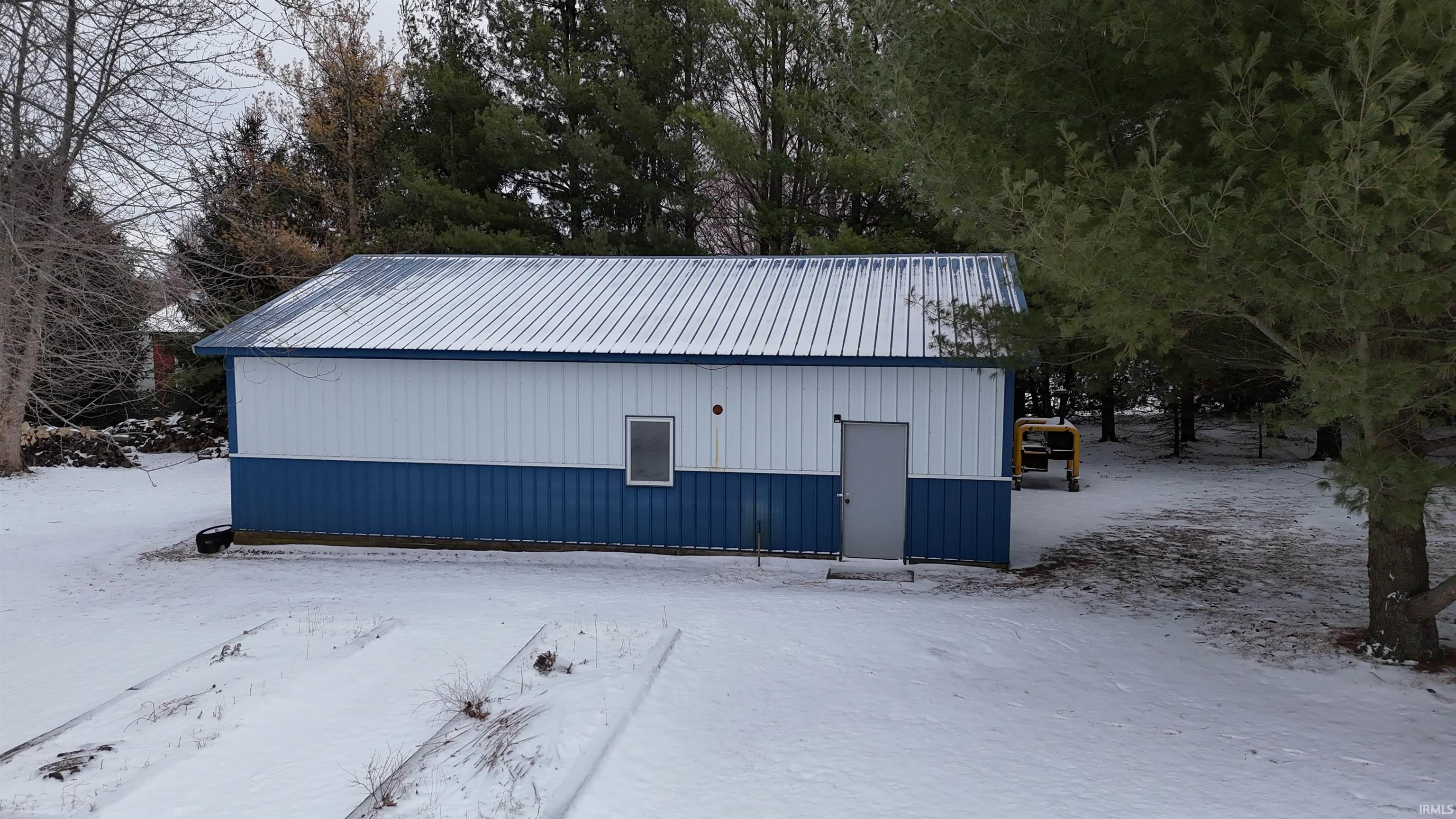 Photo 28 of 3844 E 400 N.