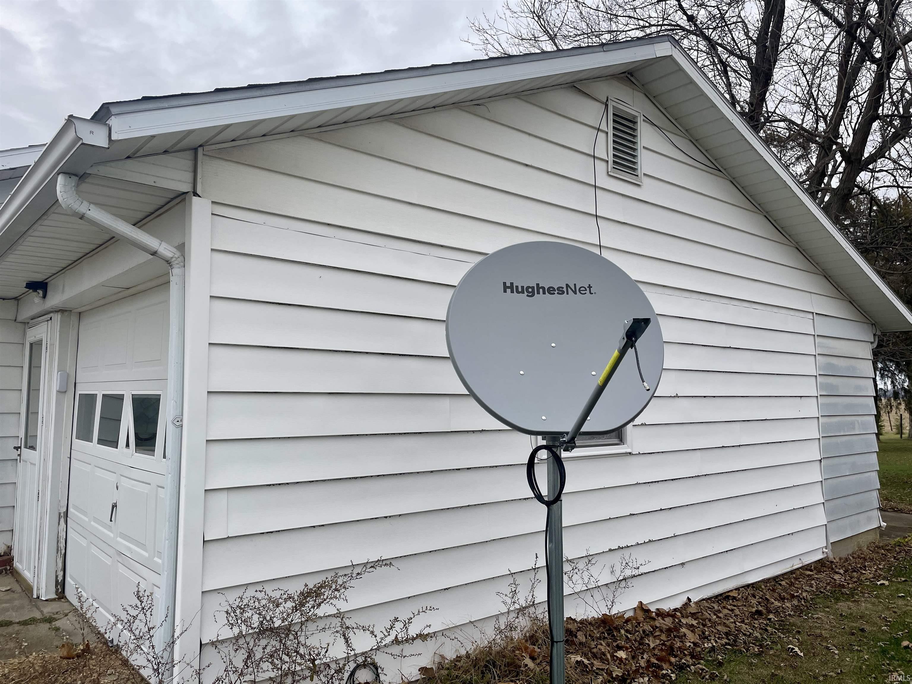 View of side of home