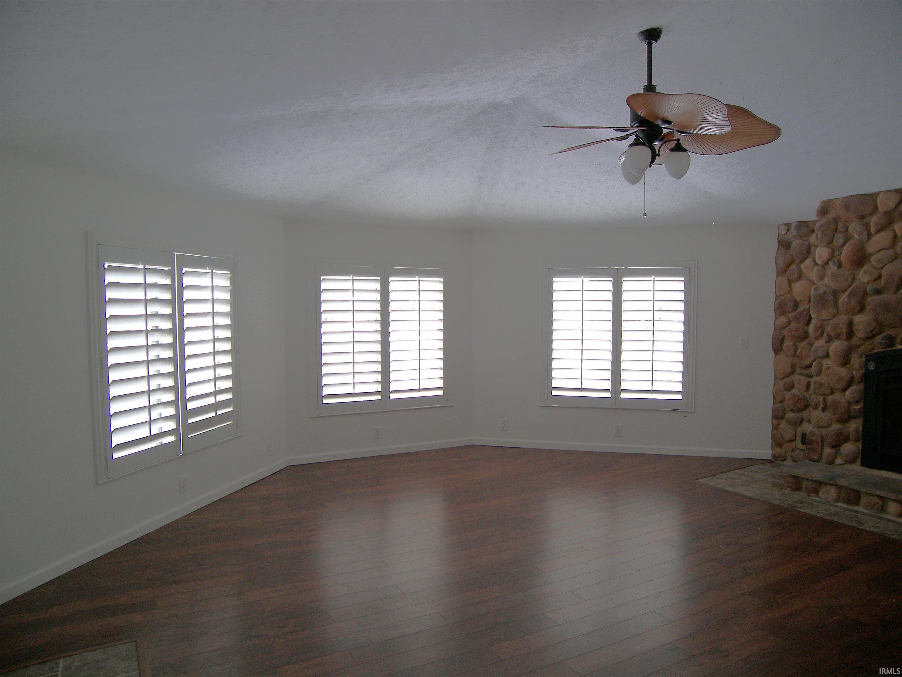 Photo 15 of 703 Ross Avenue