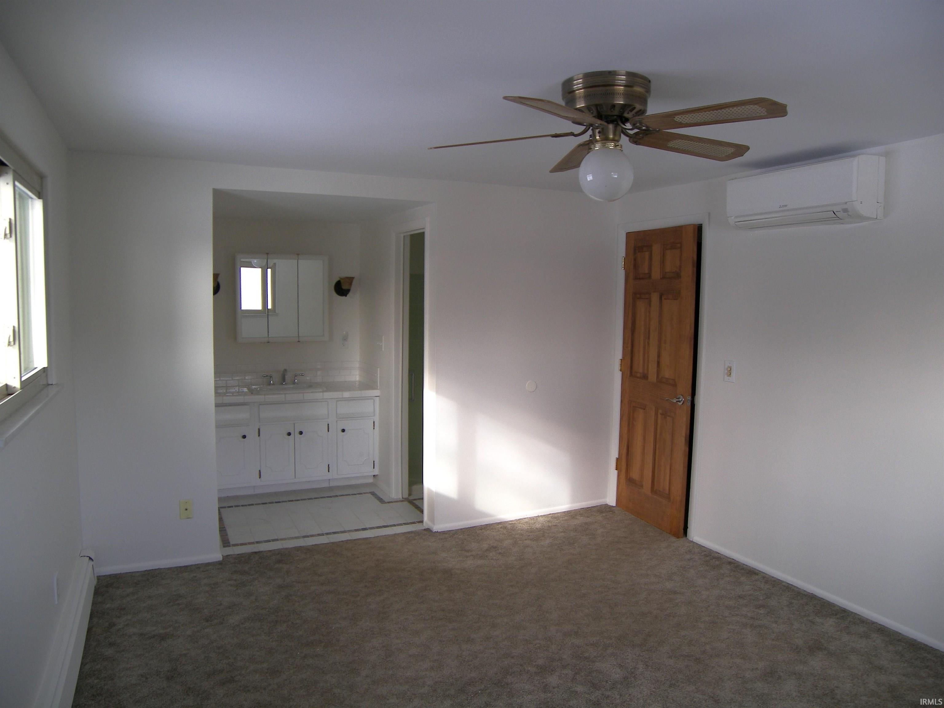 Photo 19 of 703 Ross Avenue