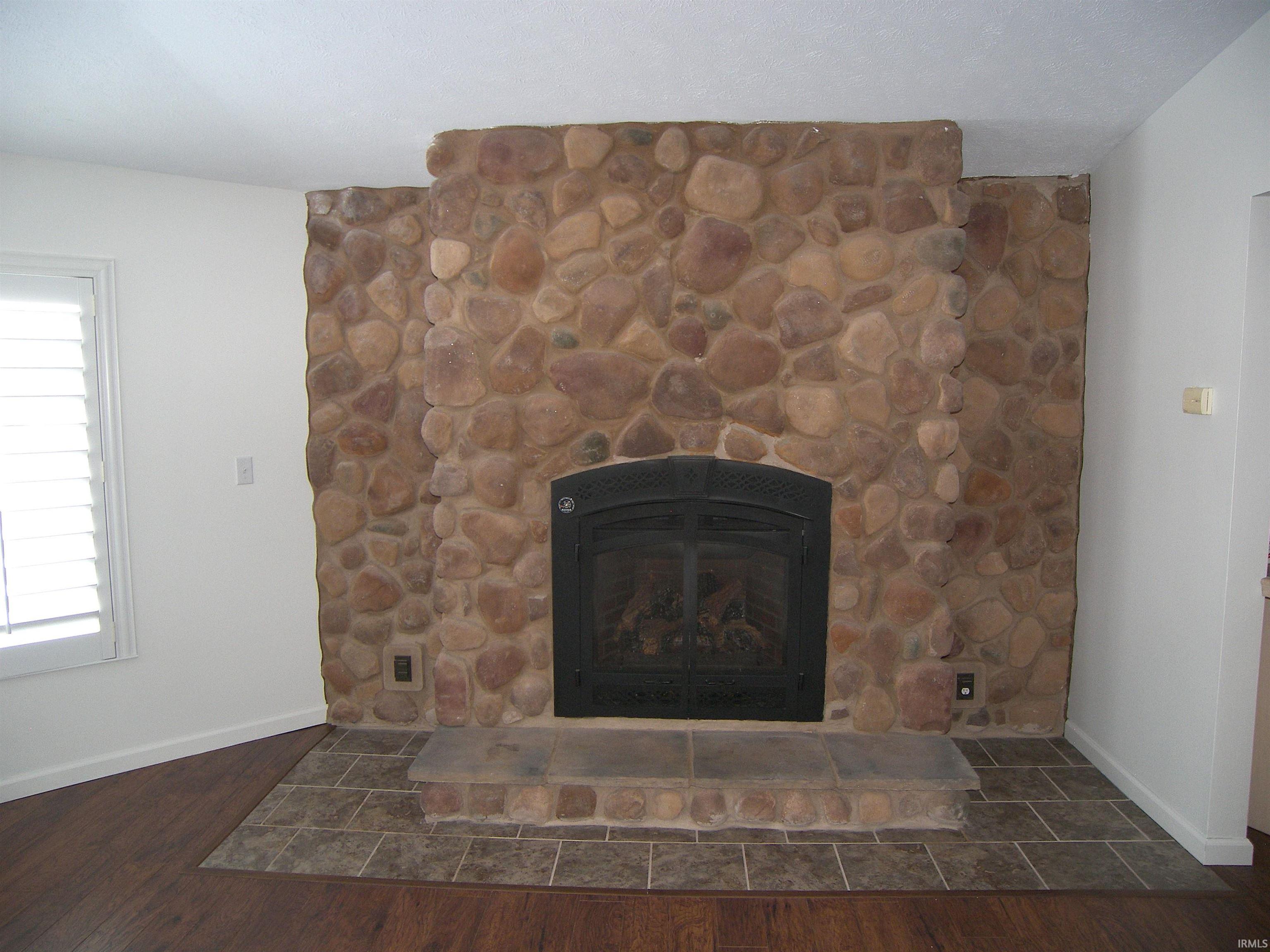 Photo 20 of 703 Ross Avenue