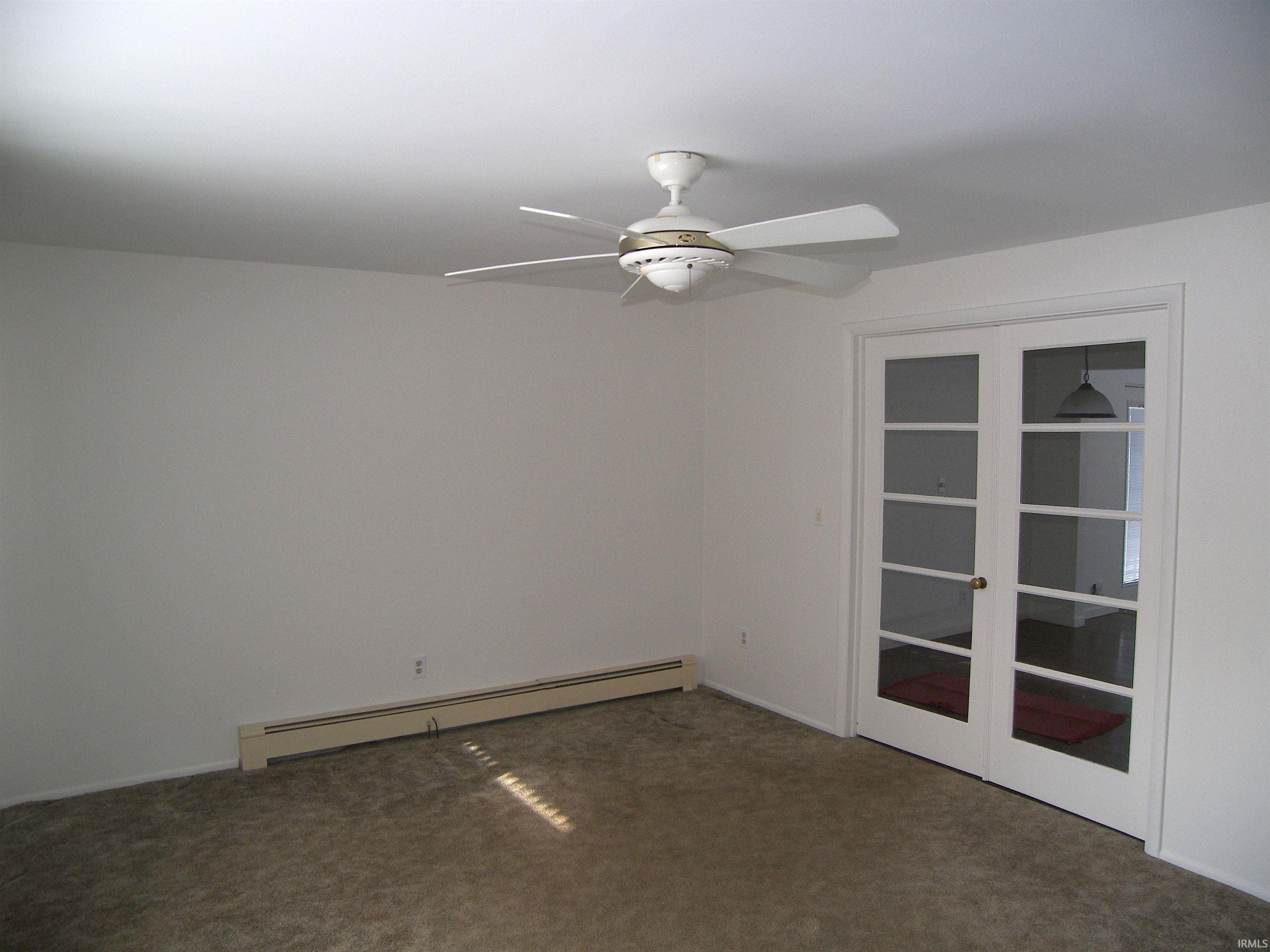 Photo 9 of 703 Ross Avenue