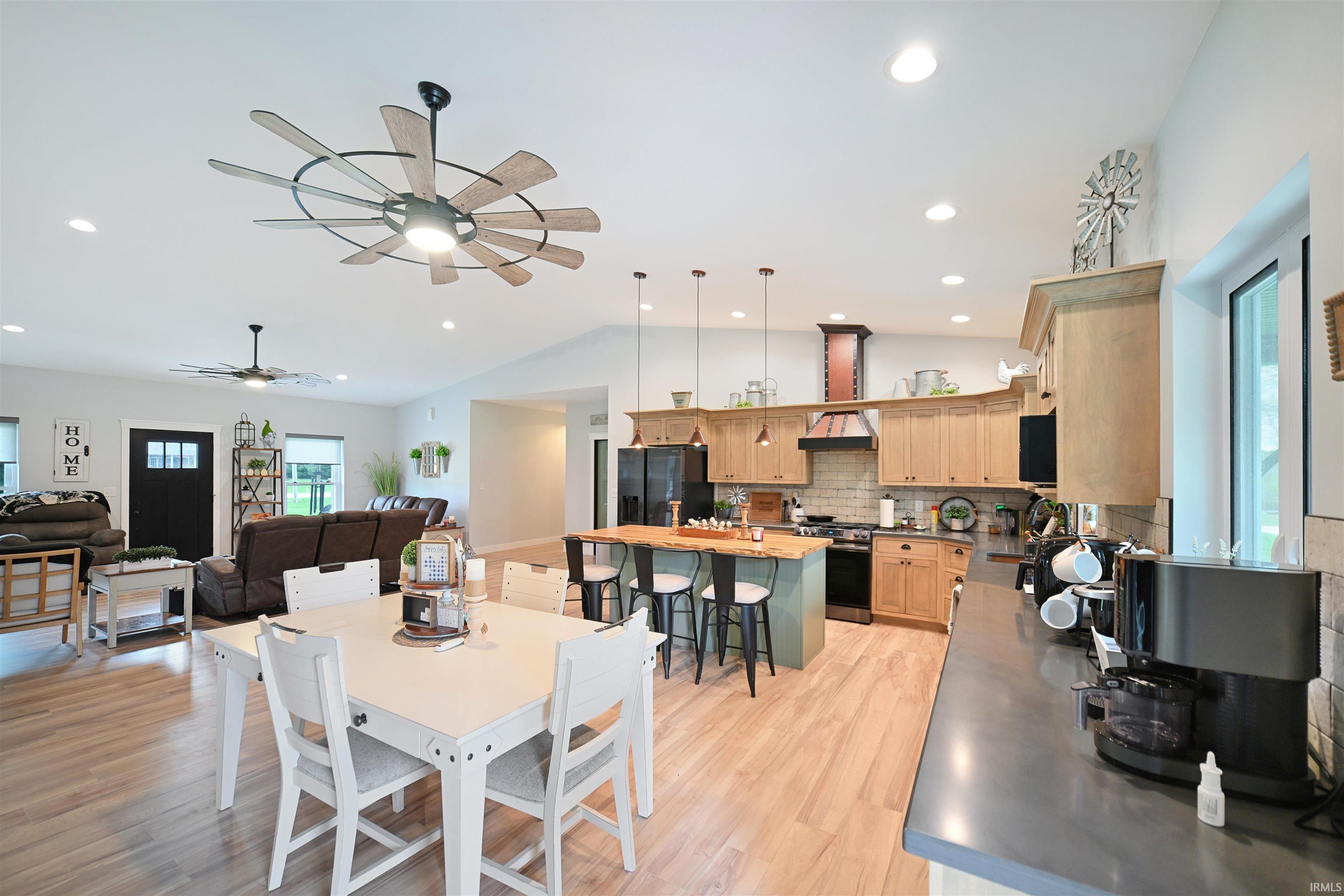 Photo 14 of 585 E Beer Road