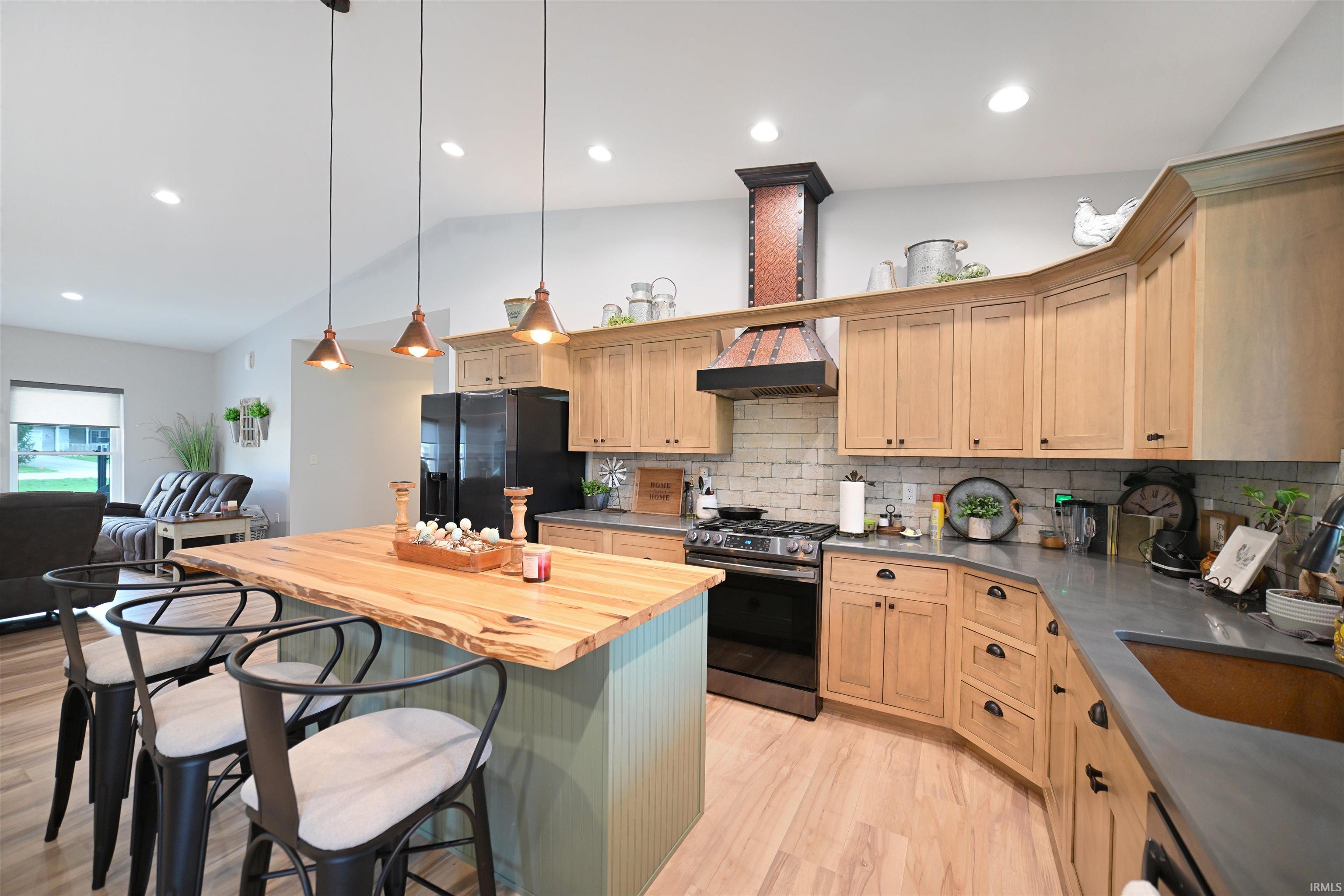 Photo 16 of 585 E Beer Road