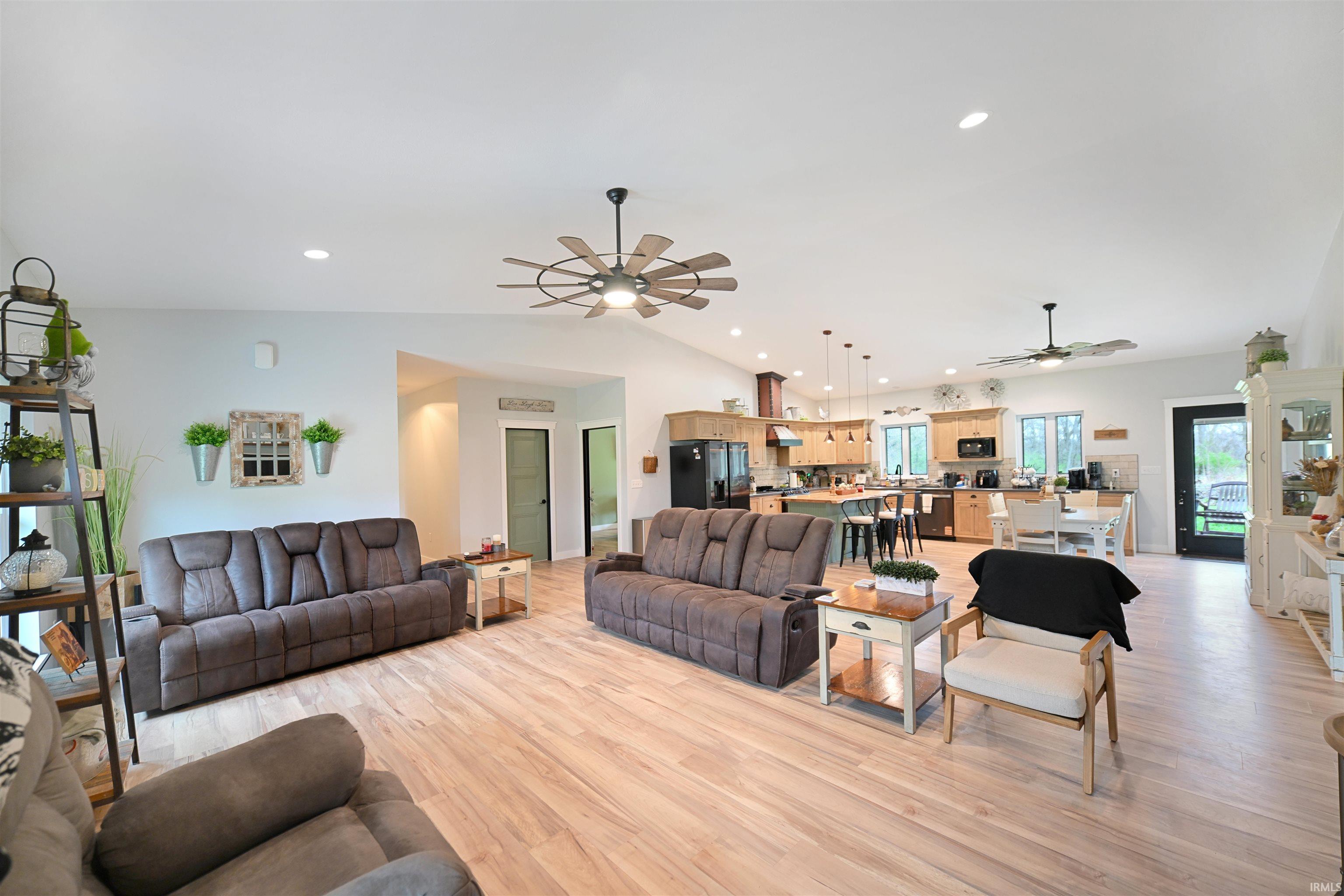 Photo 8 of 585 E Beer Road