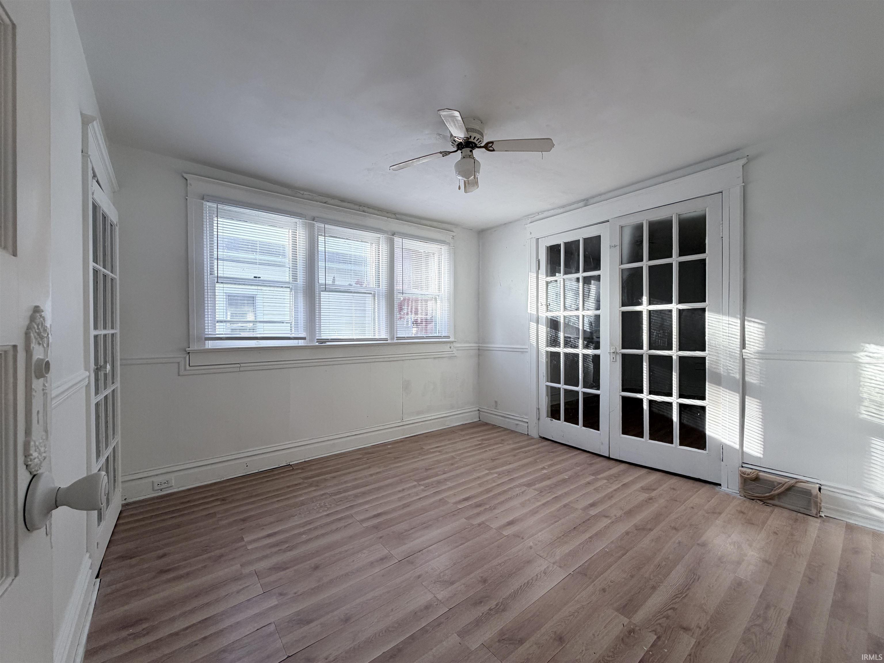 Photo 10 of 925 Cottage Avenue