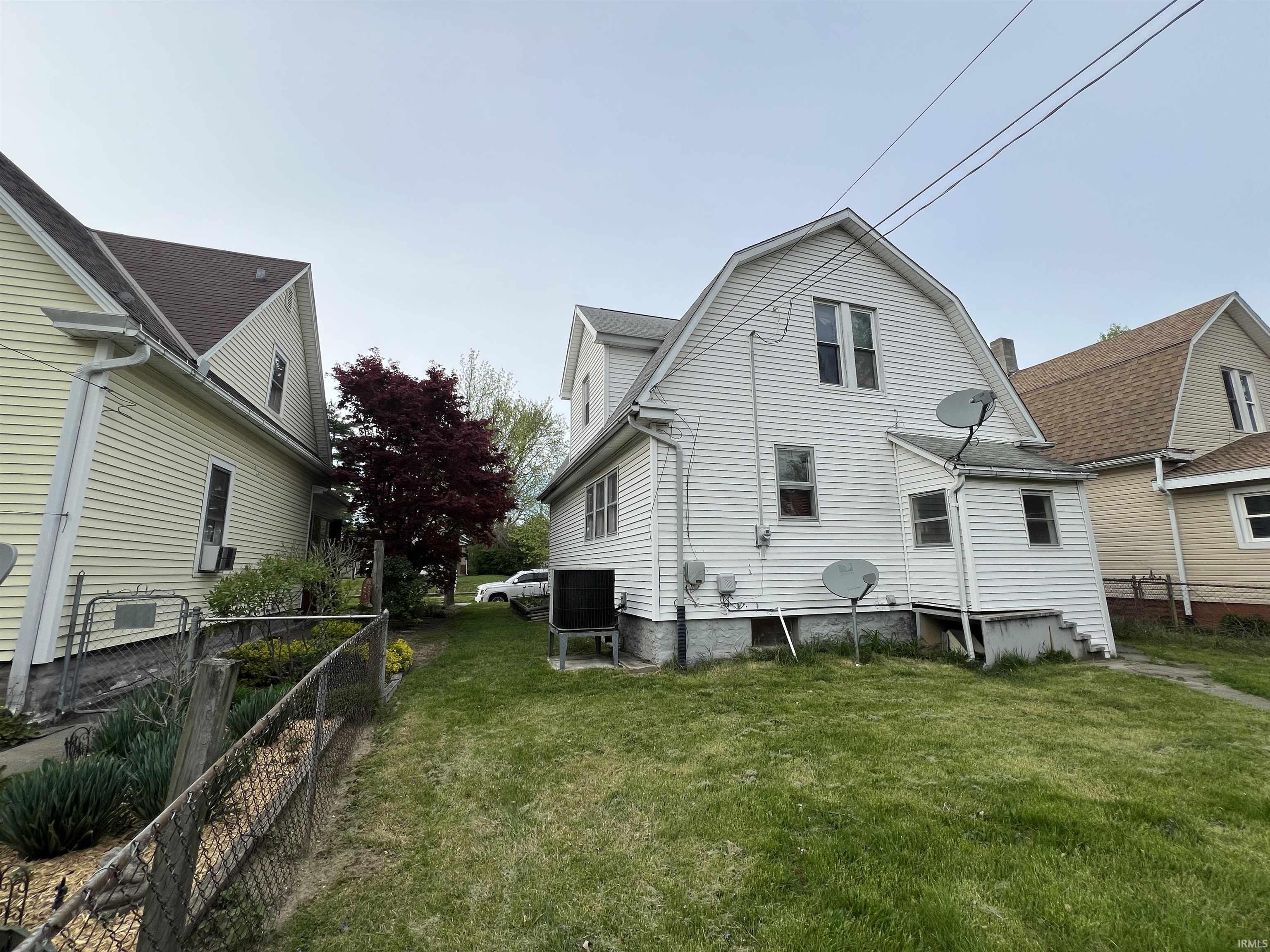 Photo 25 of 925 Cottage Avenue