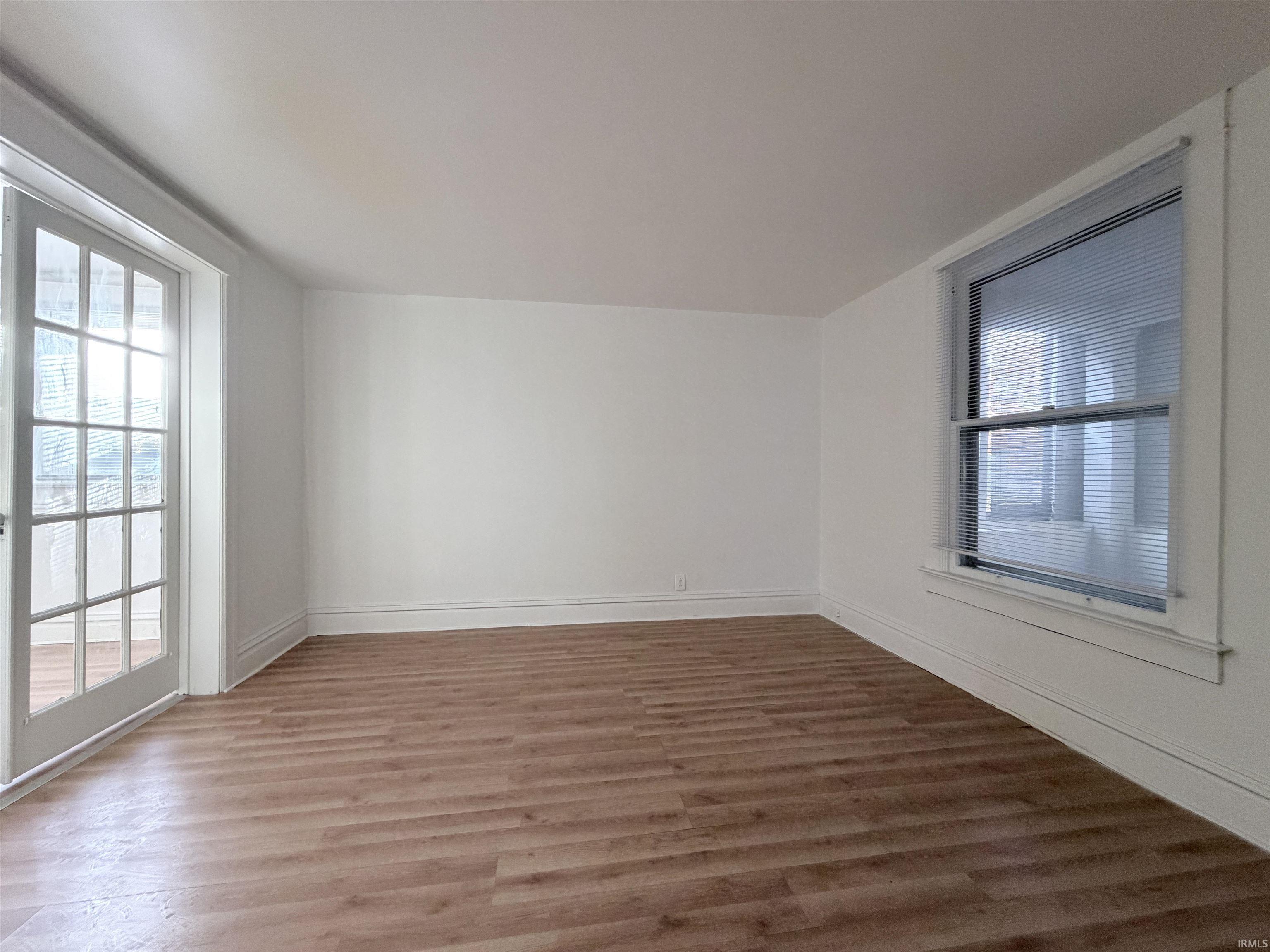 Photo 5 of 925 Cottage Avenue