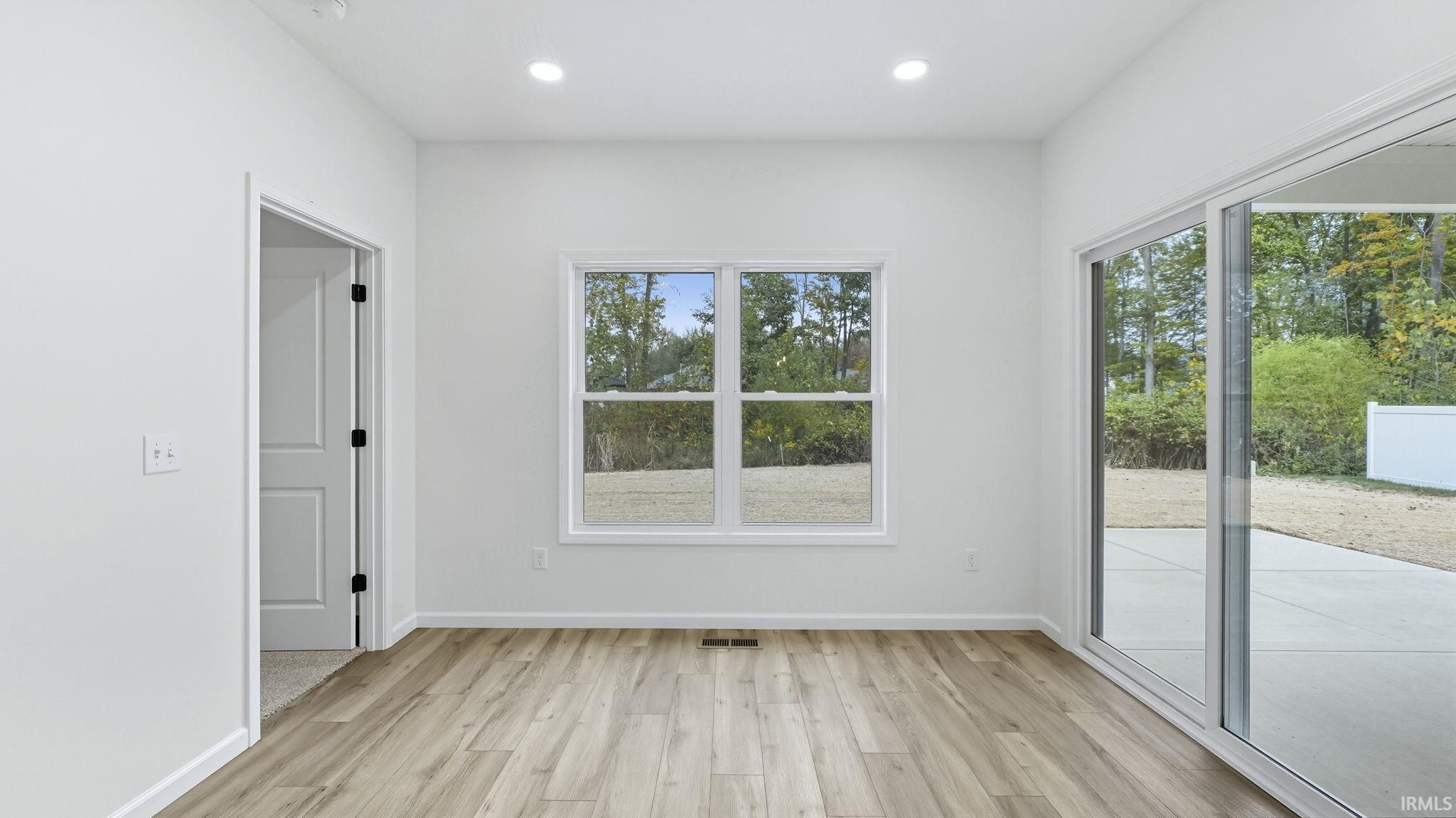 Photo 11 of 1110 Olympiada Knoll