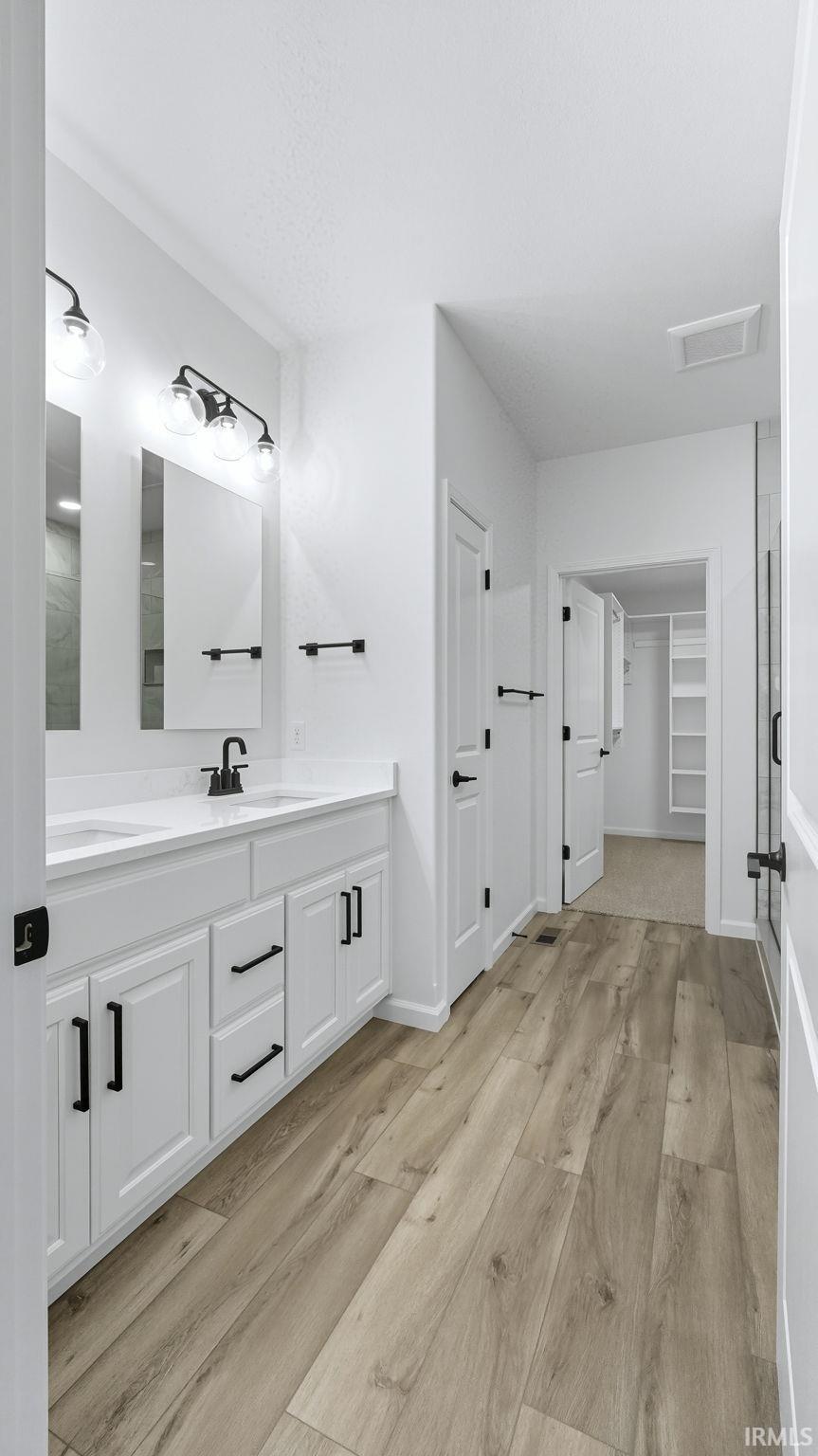 Photo 23 of 1110 Olympiada Knoll