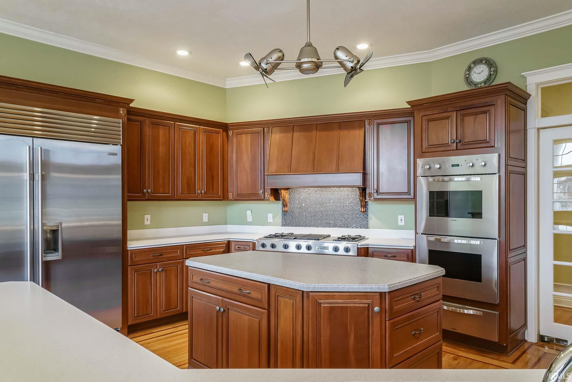 Listing 137