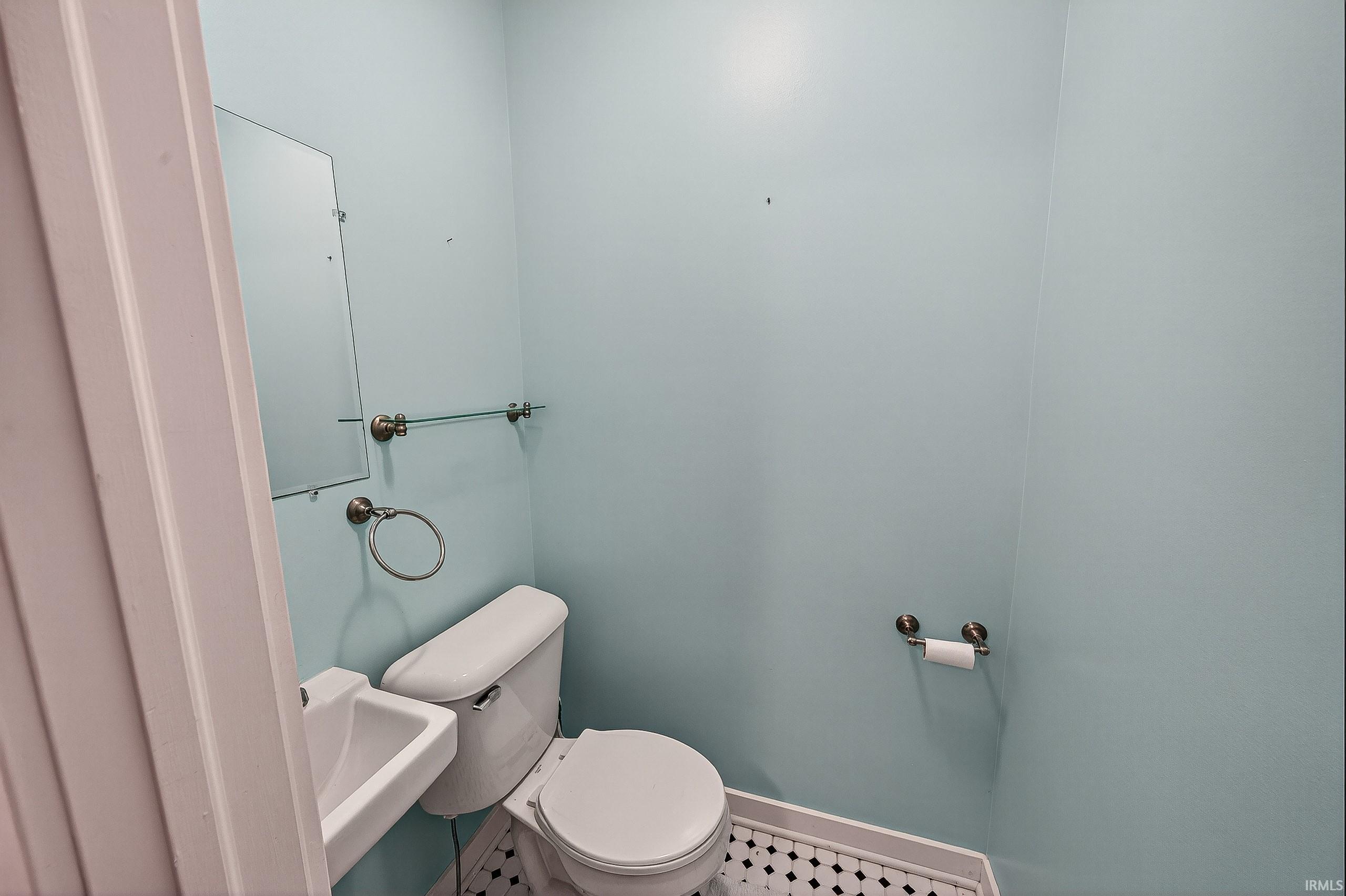 Photo 20 of 17 EMS T42B LN