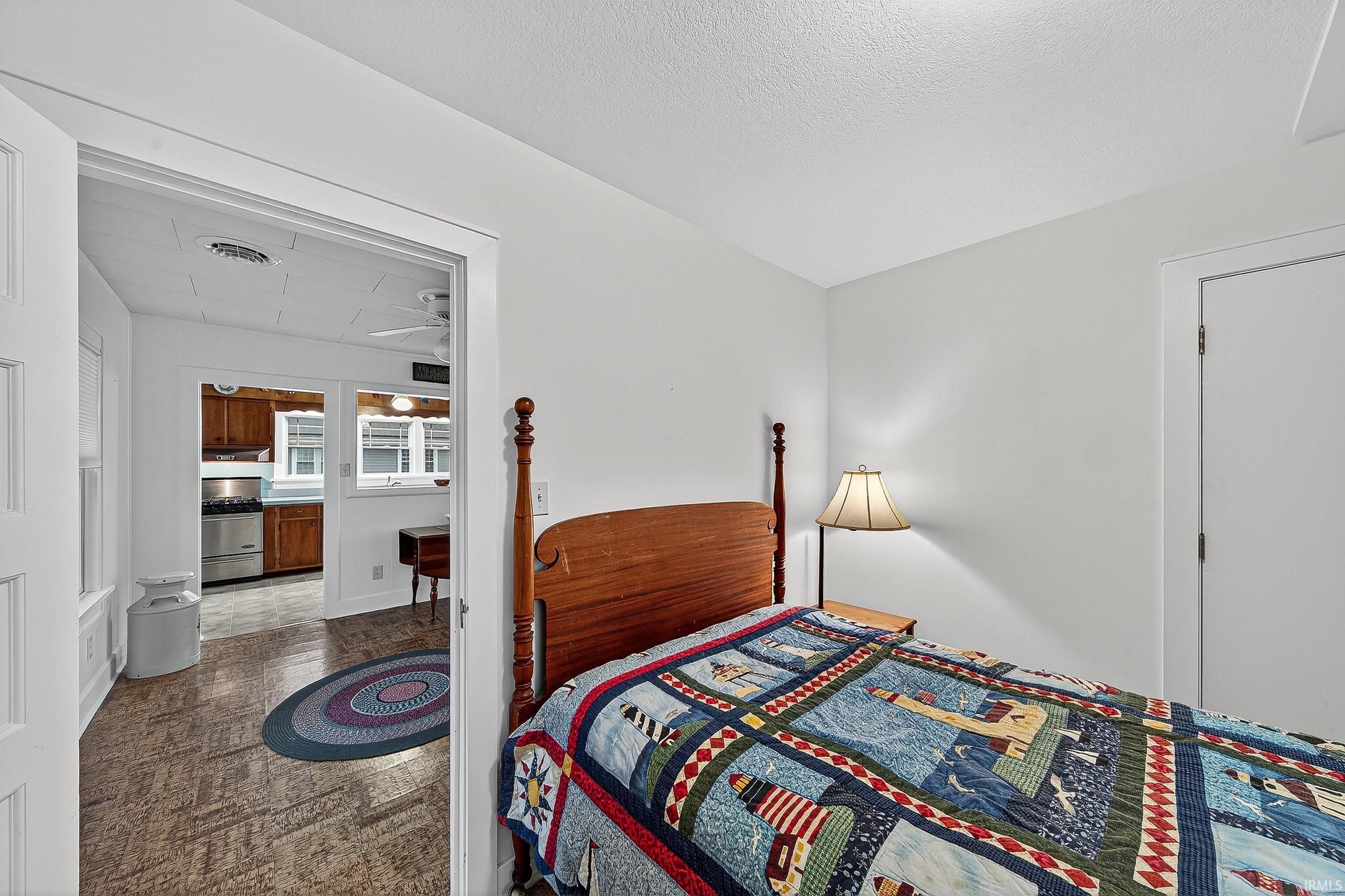 Photo 22 of 17 EMS T42B LN