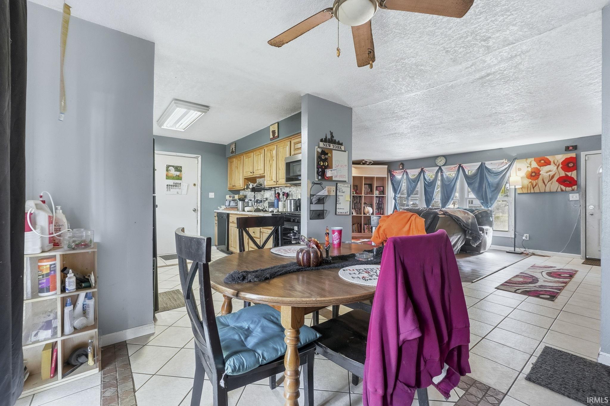 Photo 17 of 1922 Legoma Drive