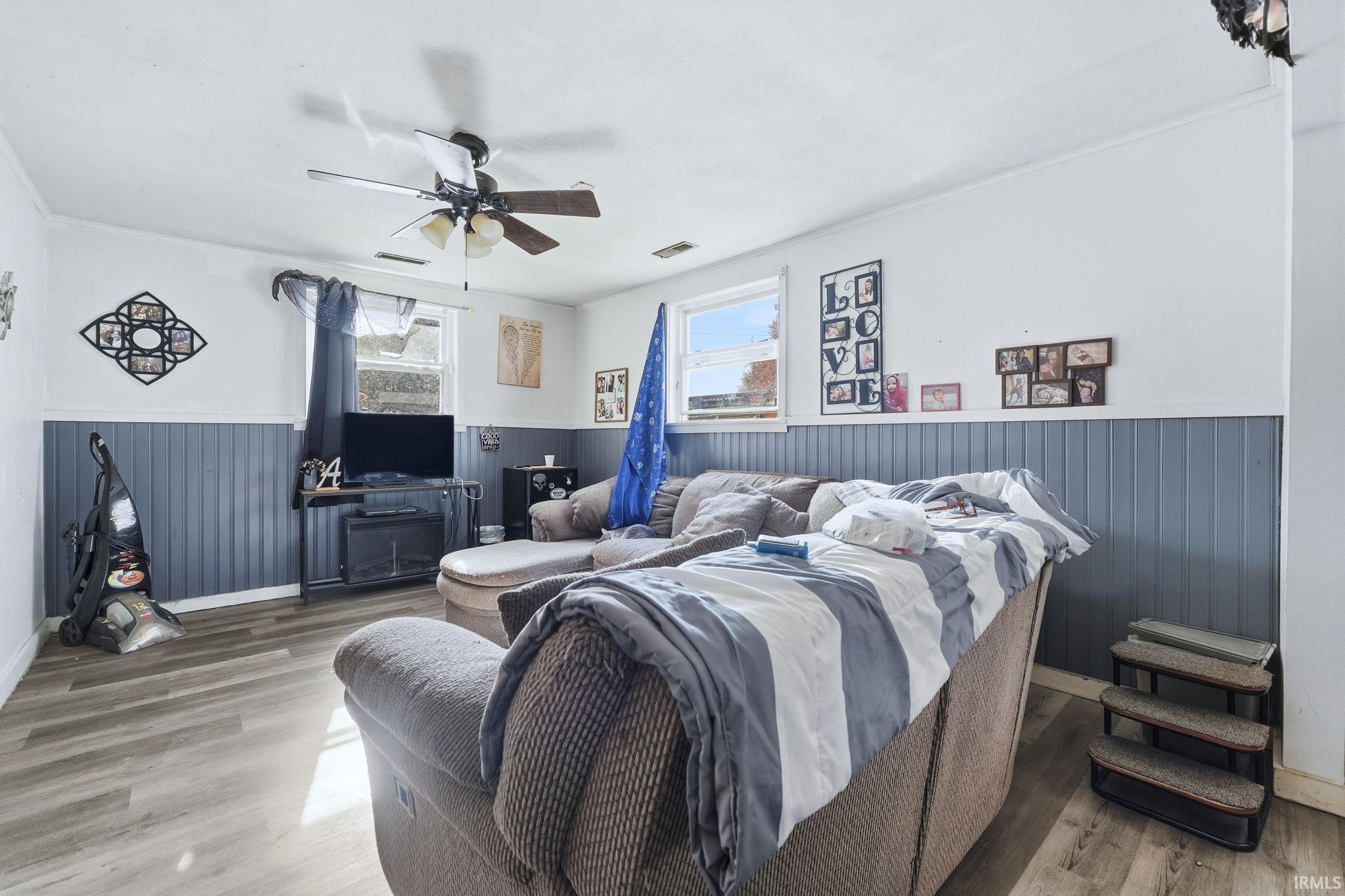 Photo 21 of 1922 Legoma Drive