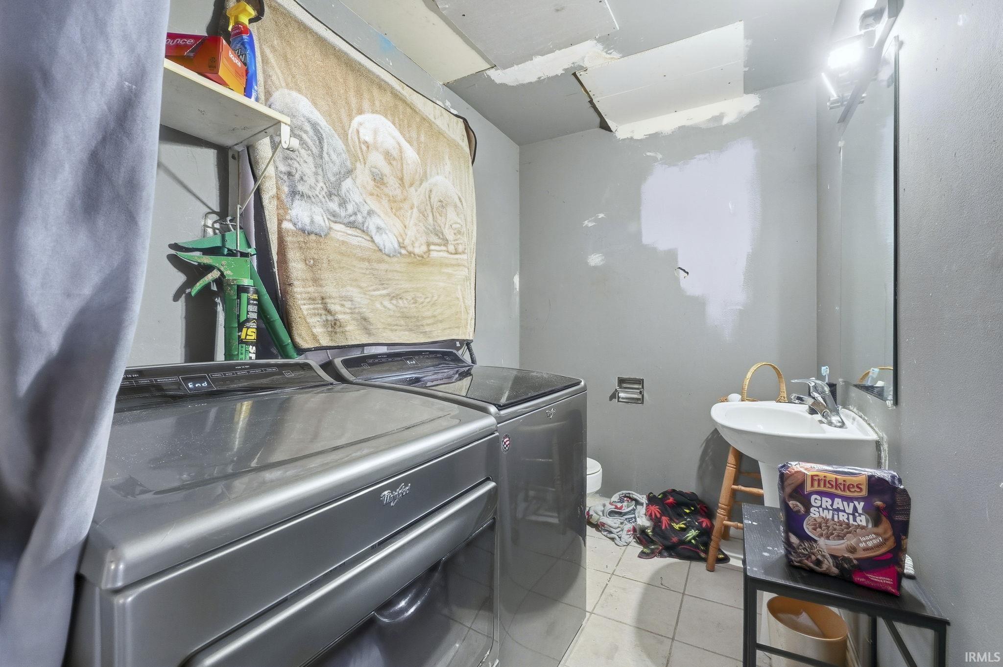 Photo 24 of 1922 Legoma Drive