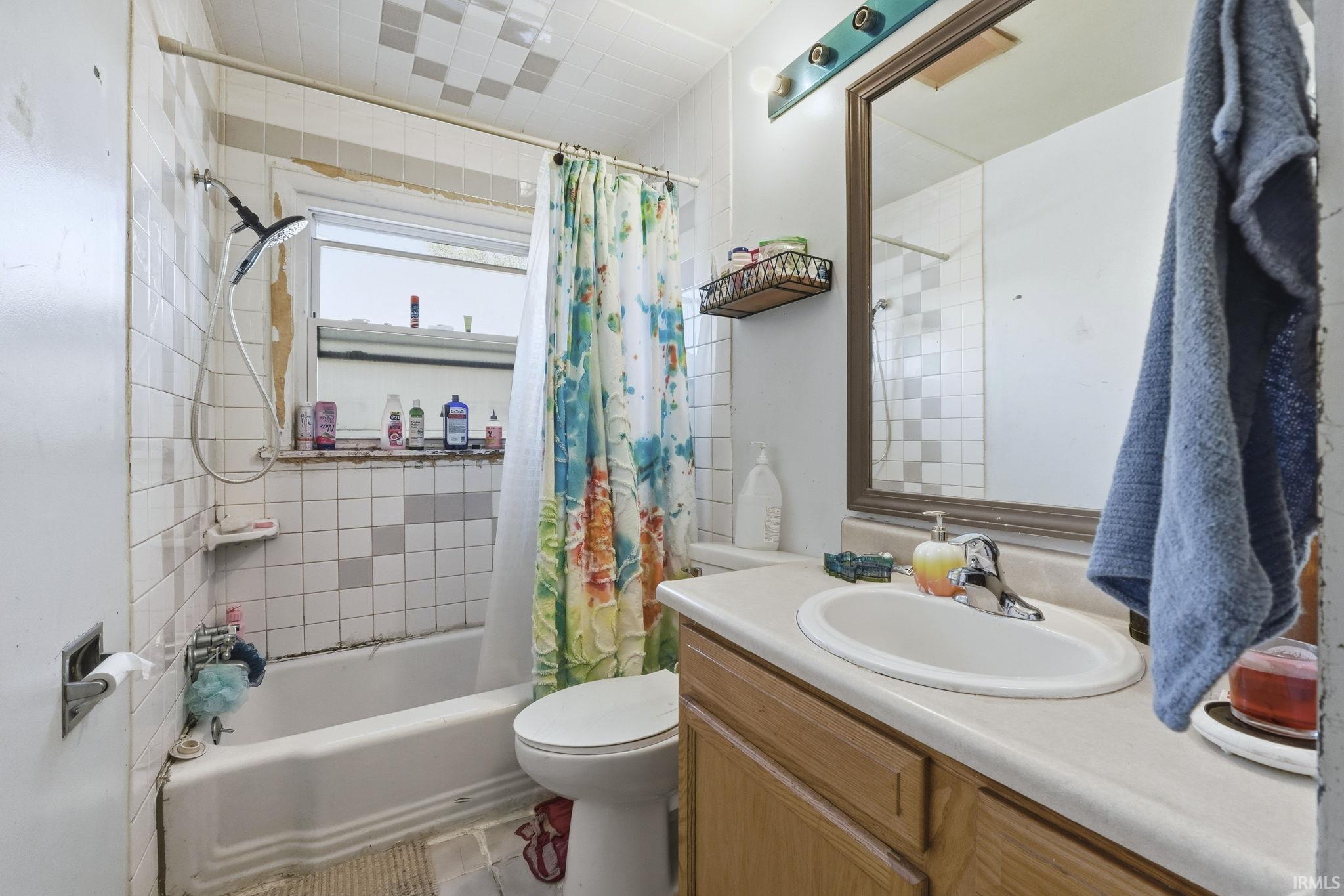 Photo 9 of 1922 Legoma Drive