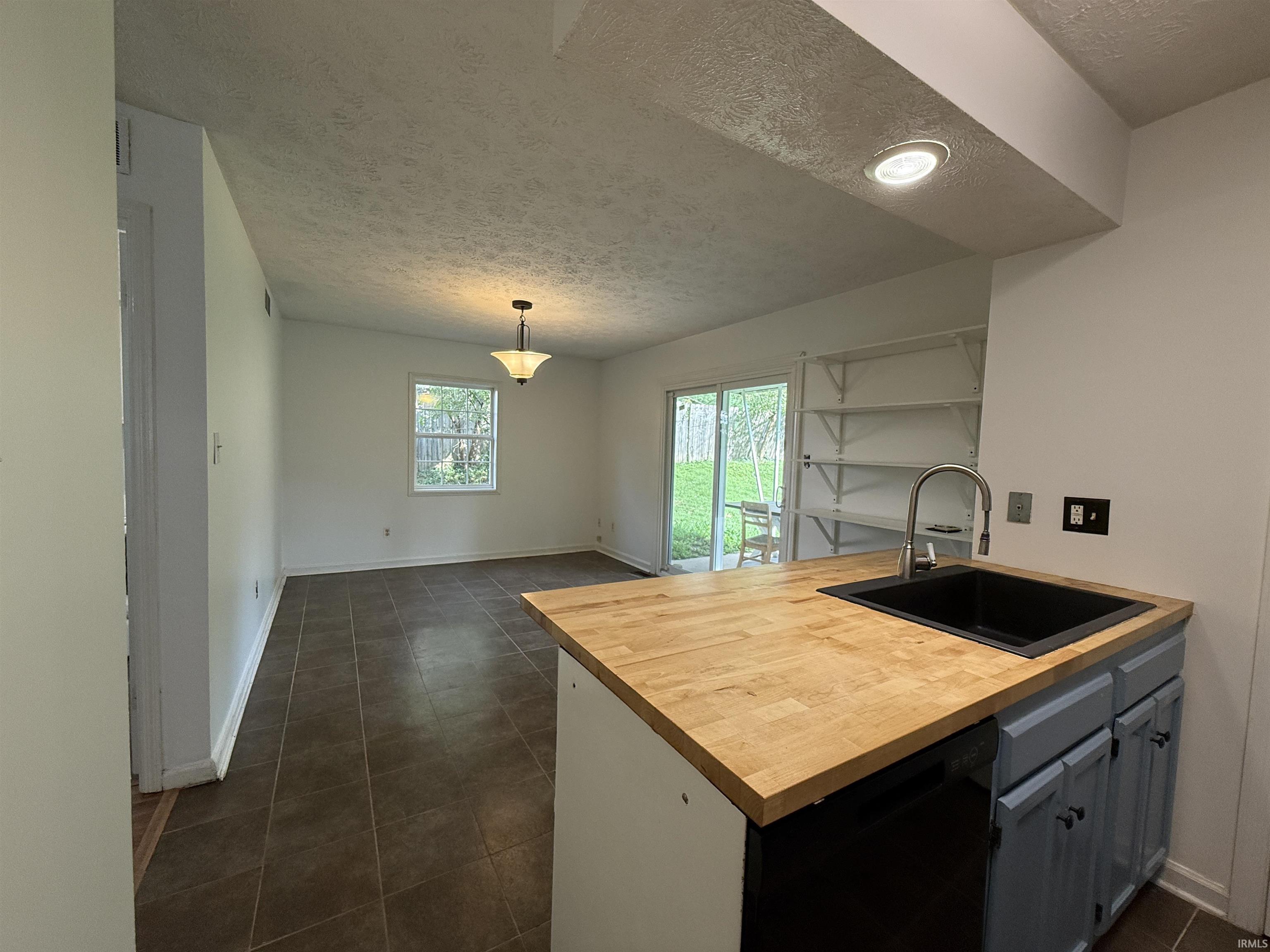 5th image of 802 E Allendale Dr, Bloomington, IN 47401 | MLS# 202548140