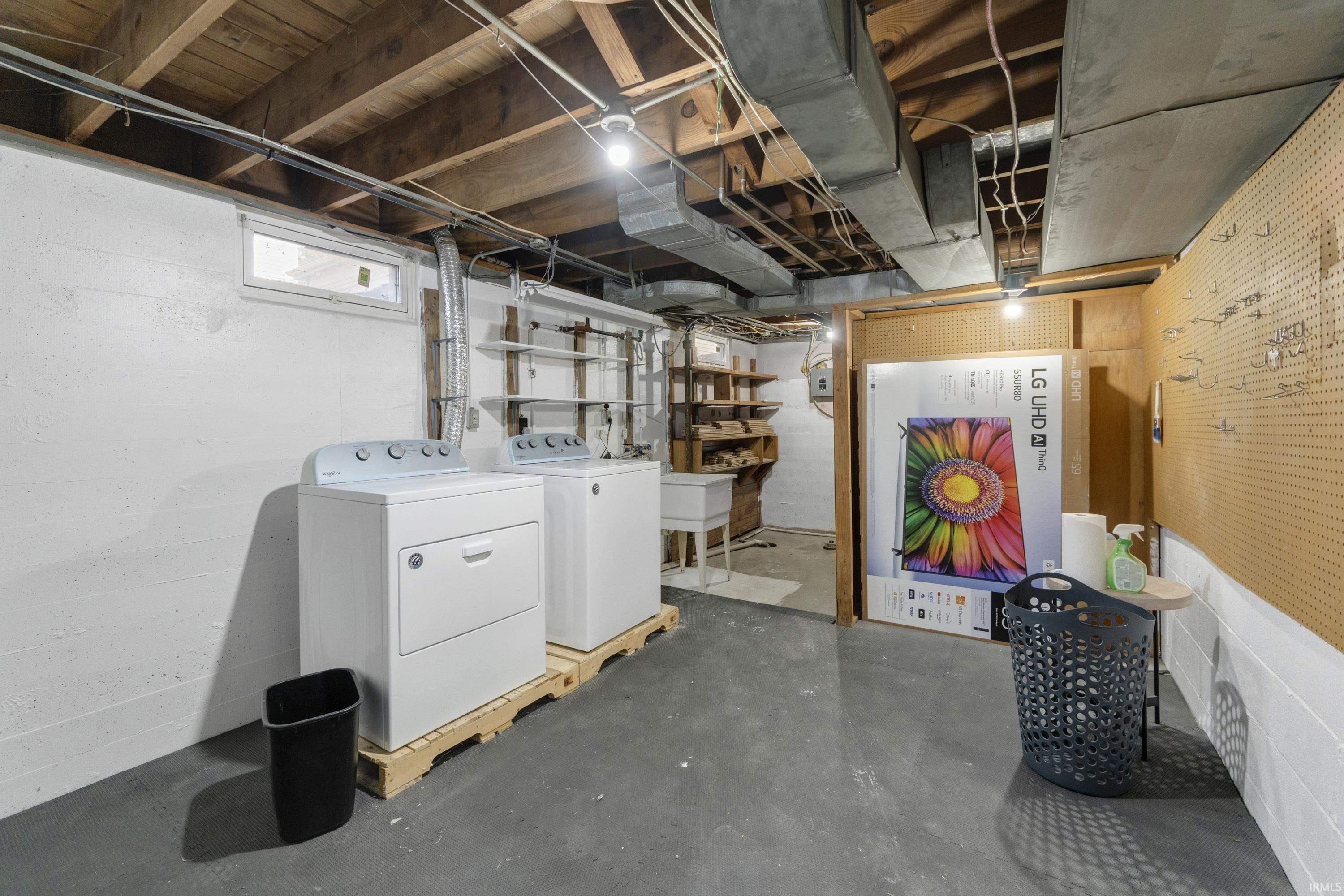 Photo 20 of 3546 Willowdale Road