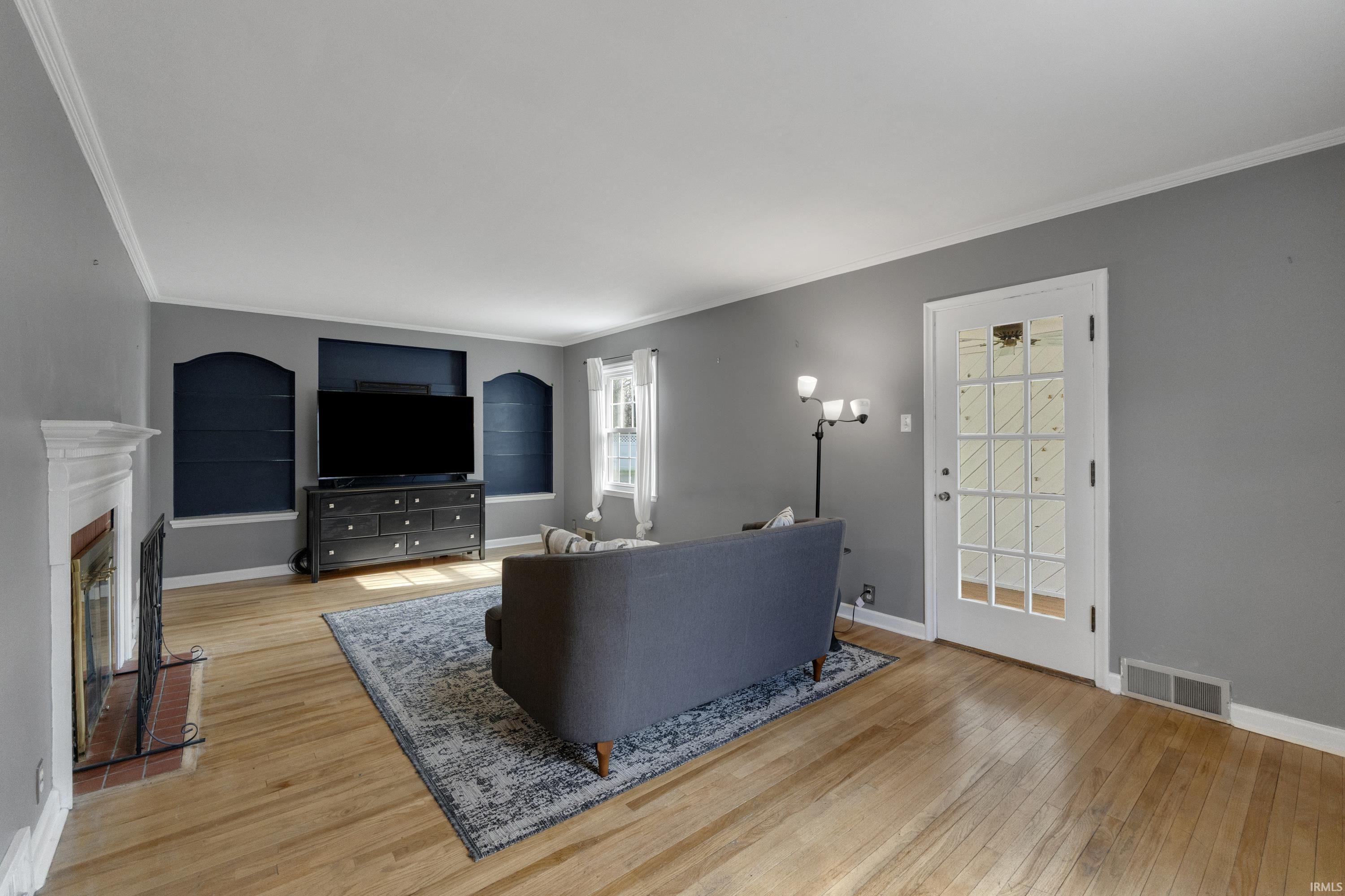 Photo 4 of 3546 Willowdale Road