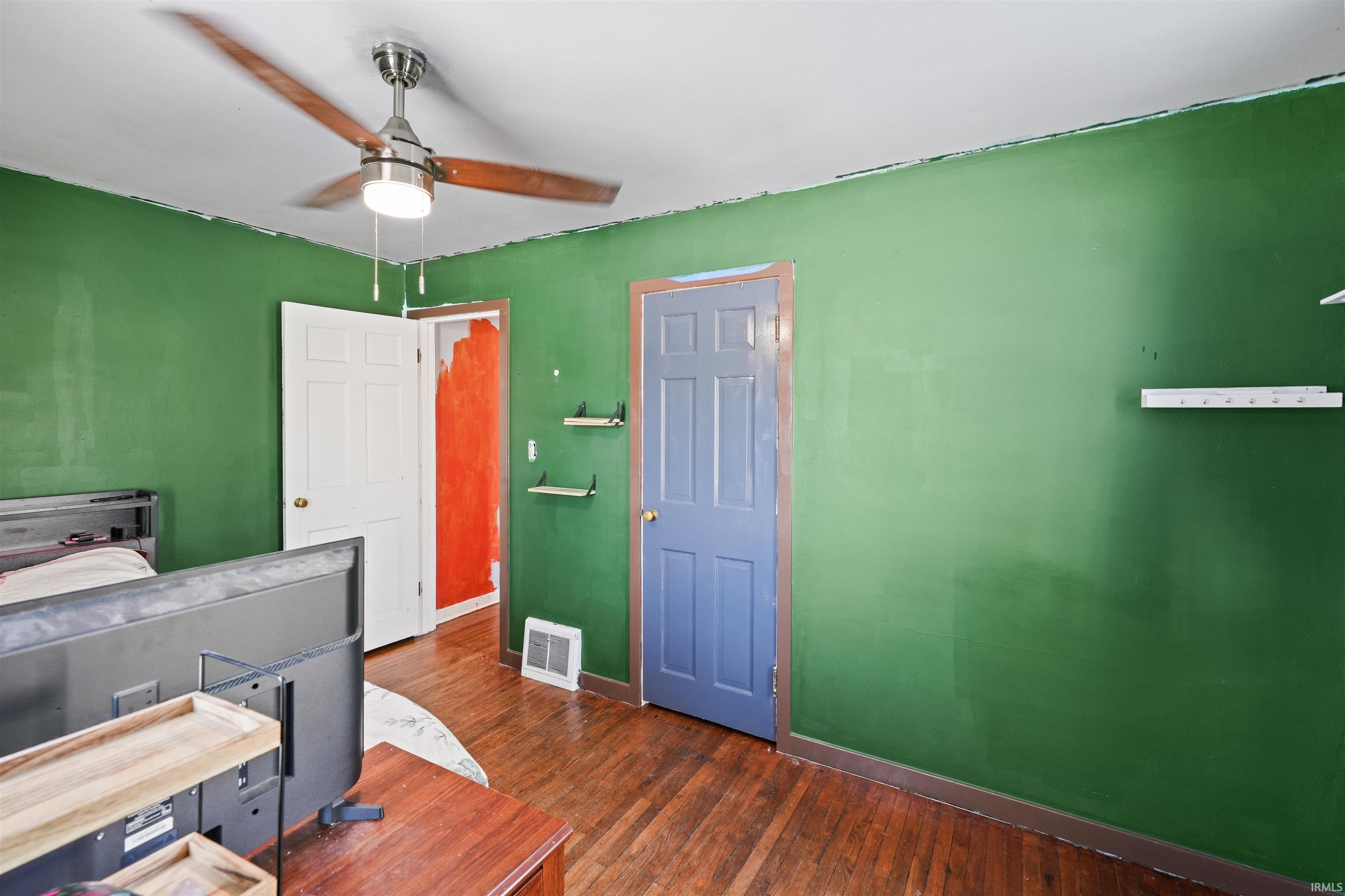 Photo 11 of 7302 BRADBURY Avenue