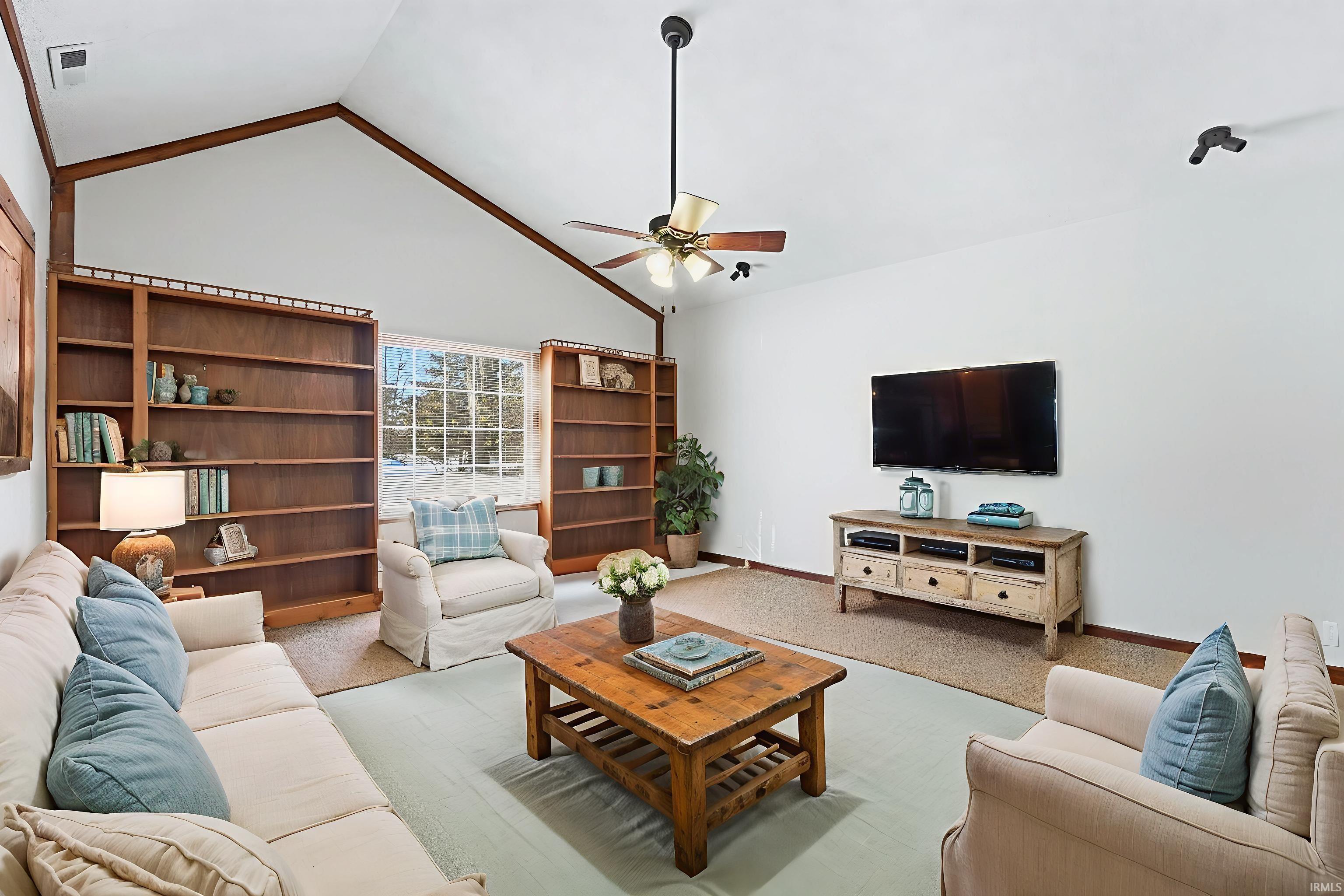 Can be used as a bedroom, study room, second home office, etc.