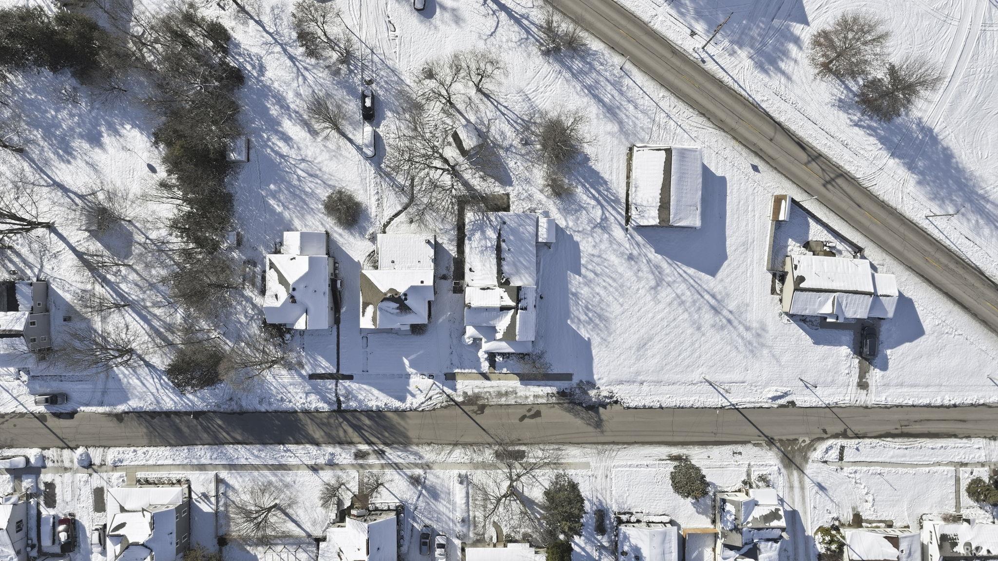 Photo 34 of 12109 Water Street