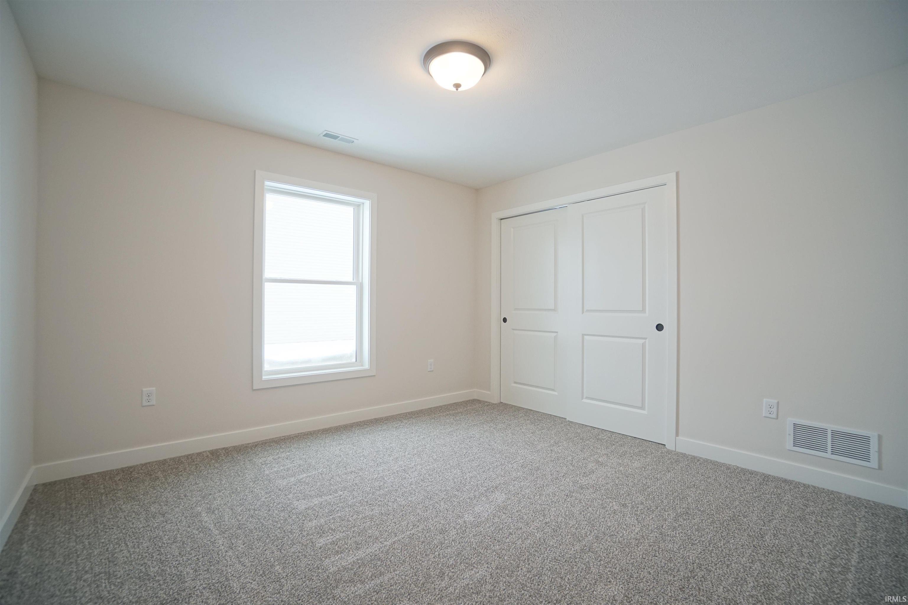 Photo 11 of 430 N Eastfield Circle