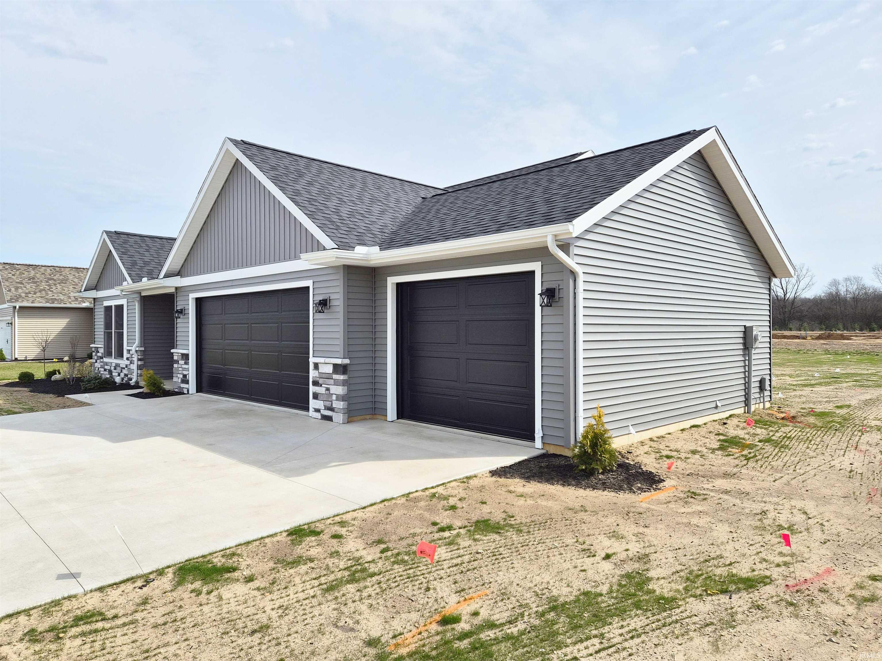 Photo 18 of 430 N Eastfield Circle