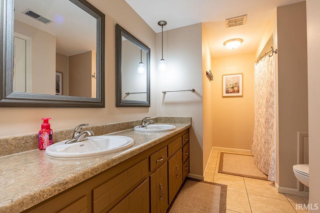 Photo 21 of 3562 W 554 N