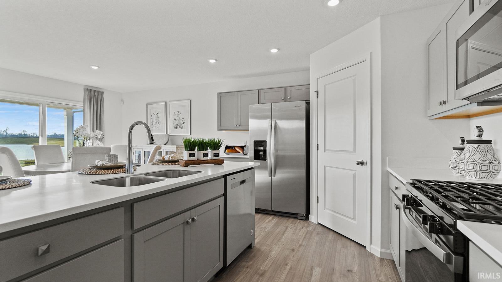 Photo 8 of 655 Malfoy Court